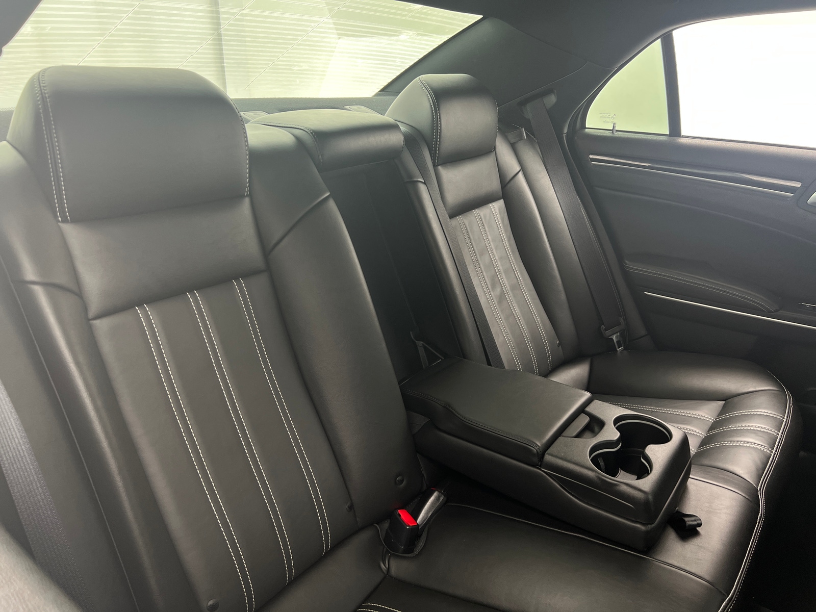 Thumbnail: 2019 Chrysler 300 - 5