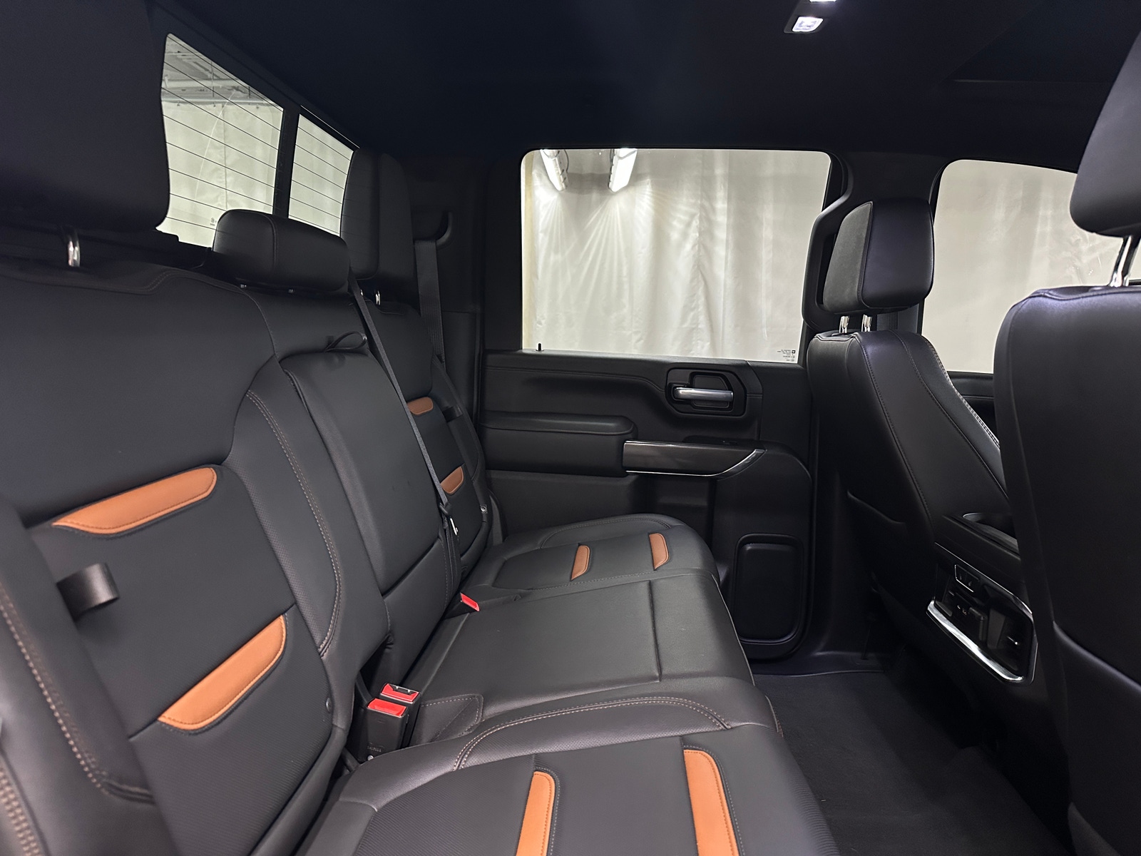 Thumbnail: 2021 GMC Sierra 2500 - 5