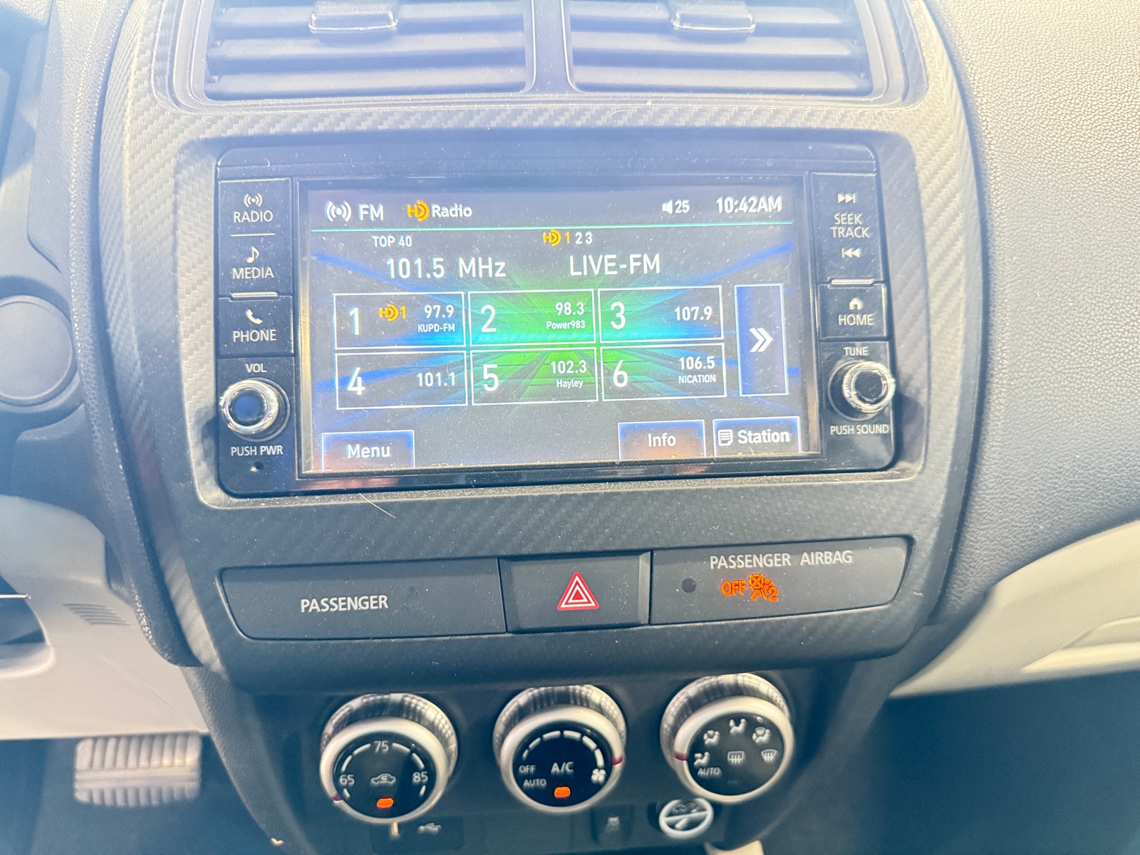Thumbnail: 2021 Mitsubishi Outlander Sport - 4