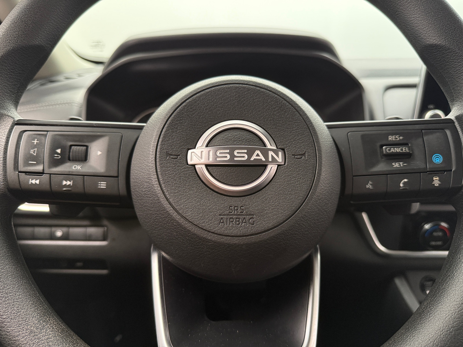 Thumbnail: 2024 Nissan Rogue - 5