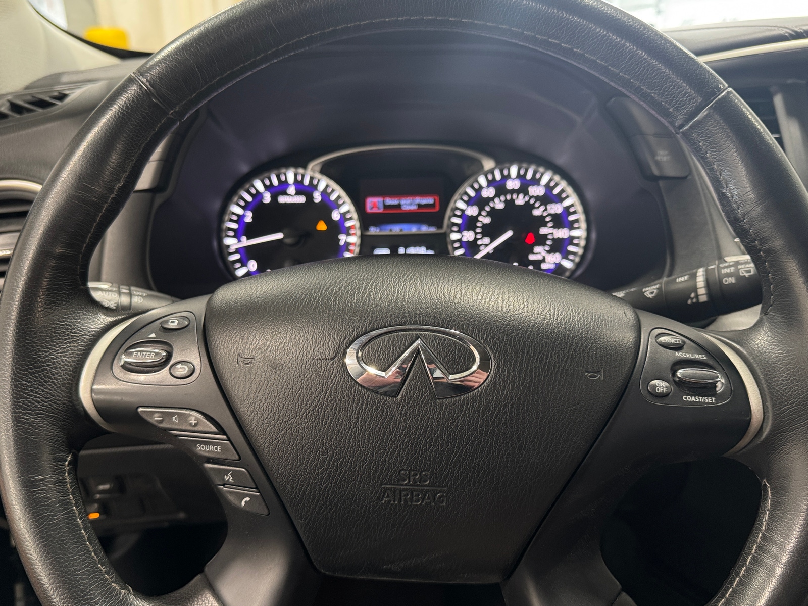 Thumbnail: 2019 INFINITI QX60 - 4
