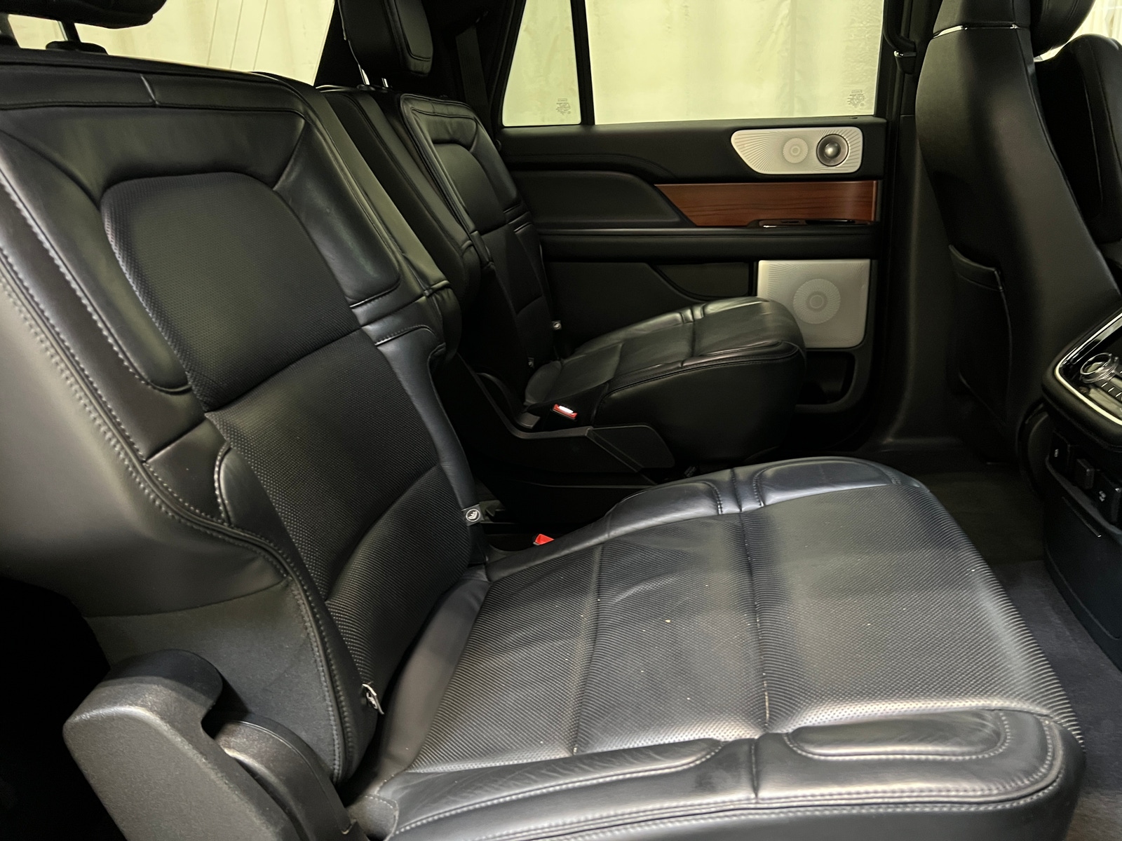 Thumbnail: 2019 Lincoln Navigator L - 5