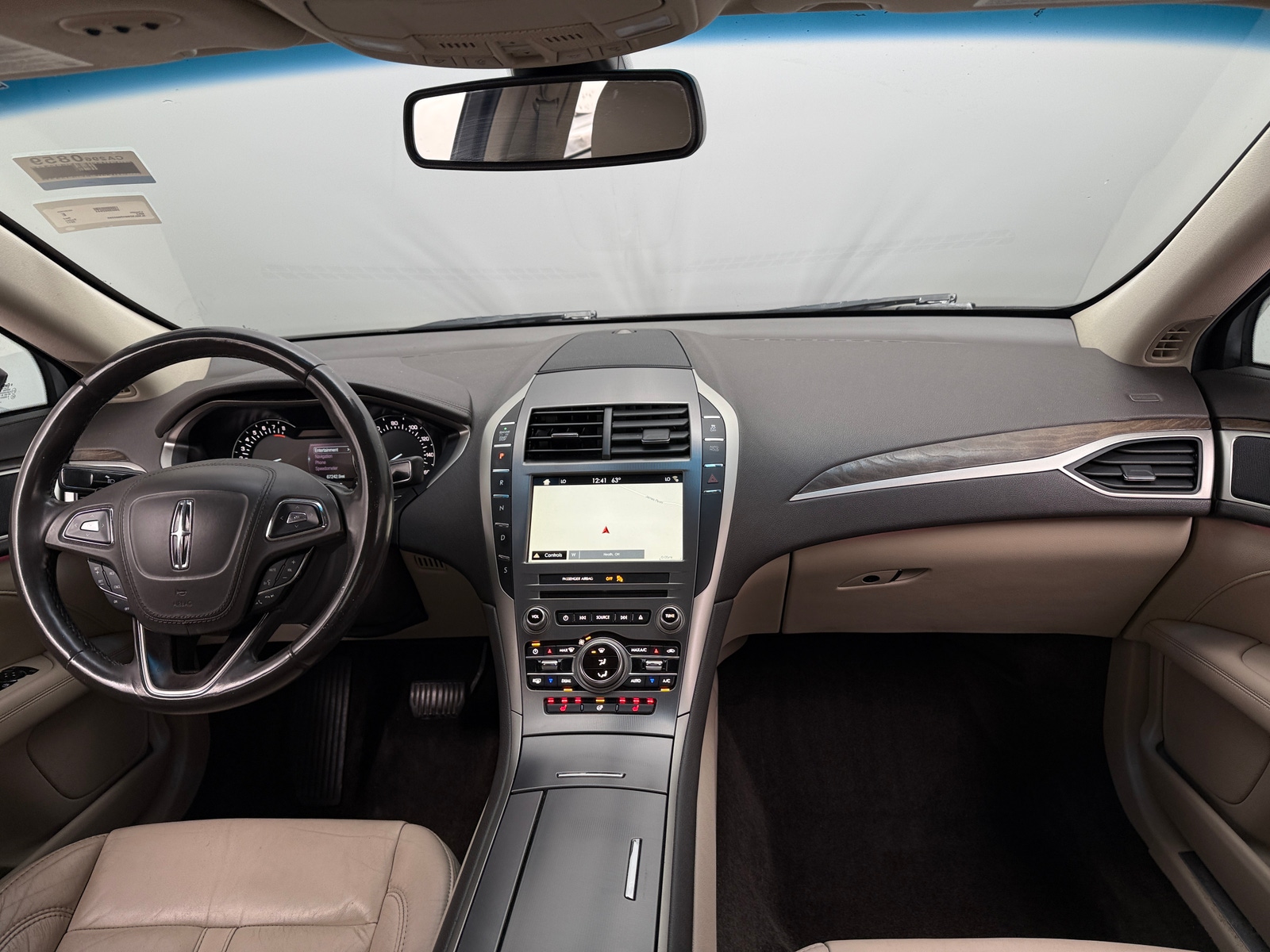 Thumbnail: 2017 Lincoln MKZ - 2
