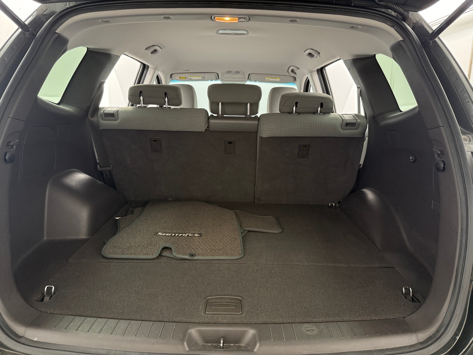 Thumbnail: 2010 Hyundai Santa Fe - 7
