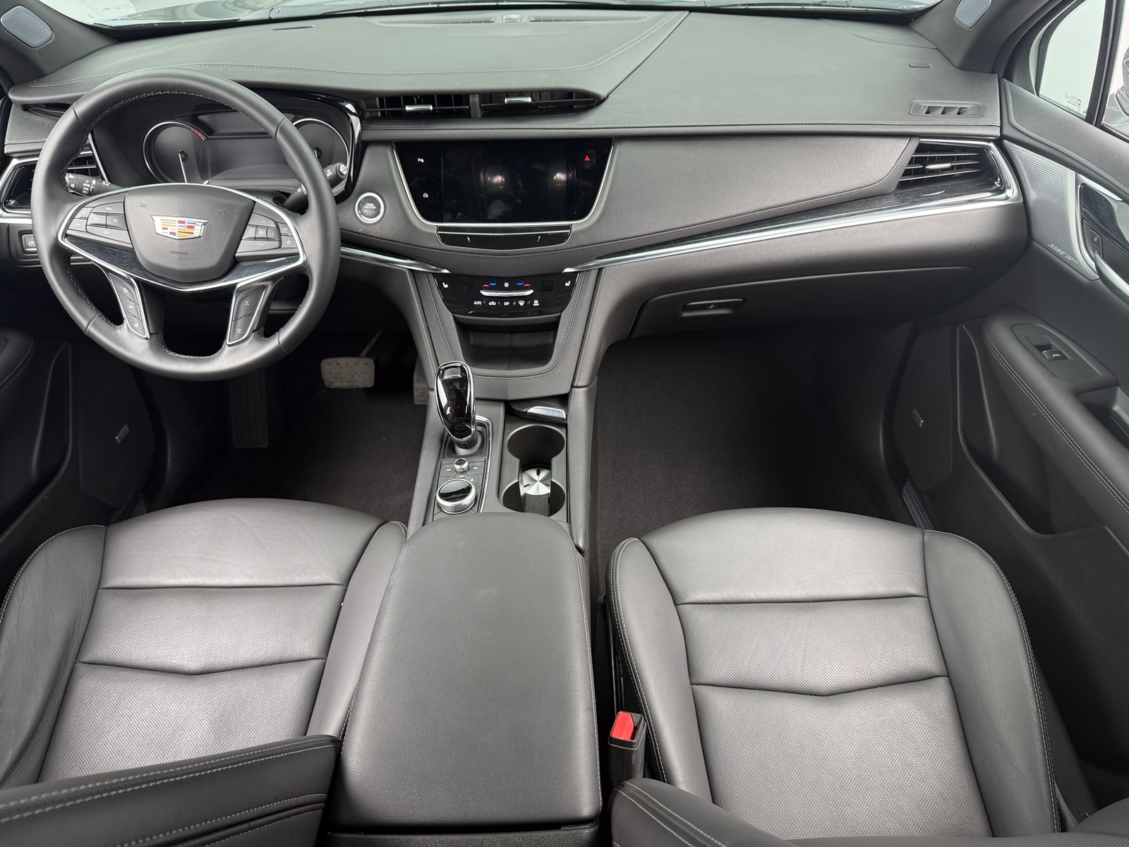 Thumbnail: 2025 Cadillac XT5 - 2