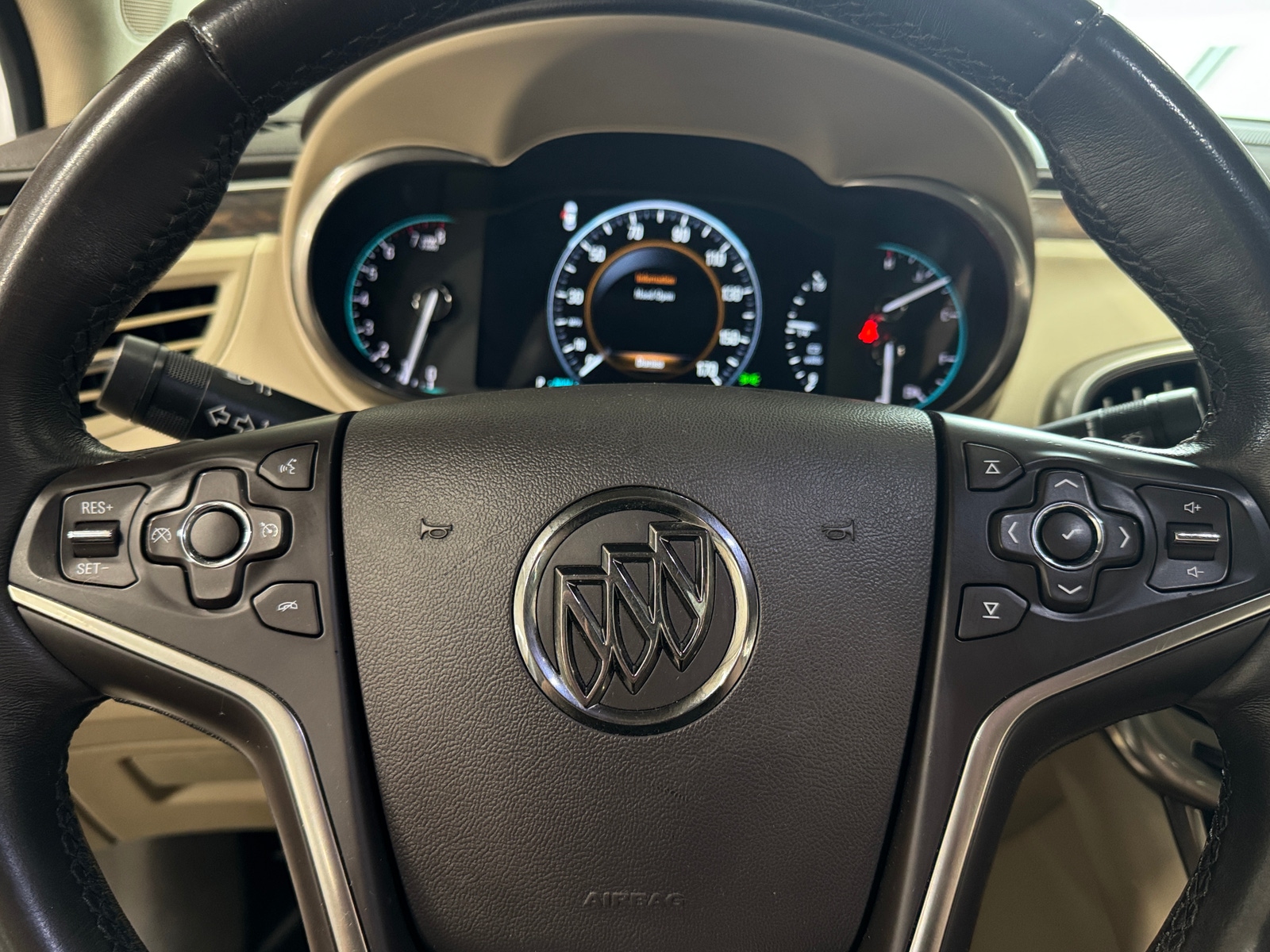 Thumbnail: 2015 Buick LaCrosse - 4