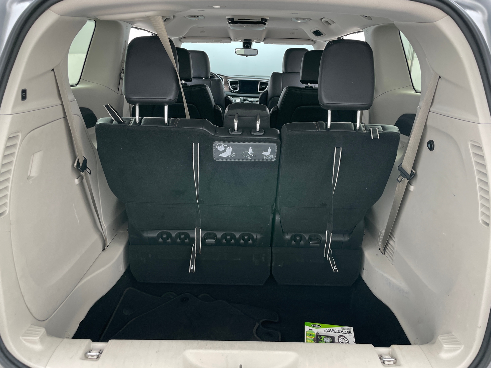 Thumbnail: 2018 Chrysler Pacifica - 6