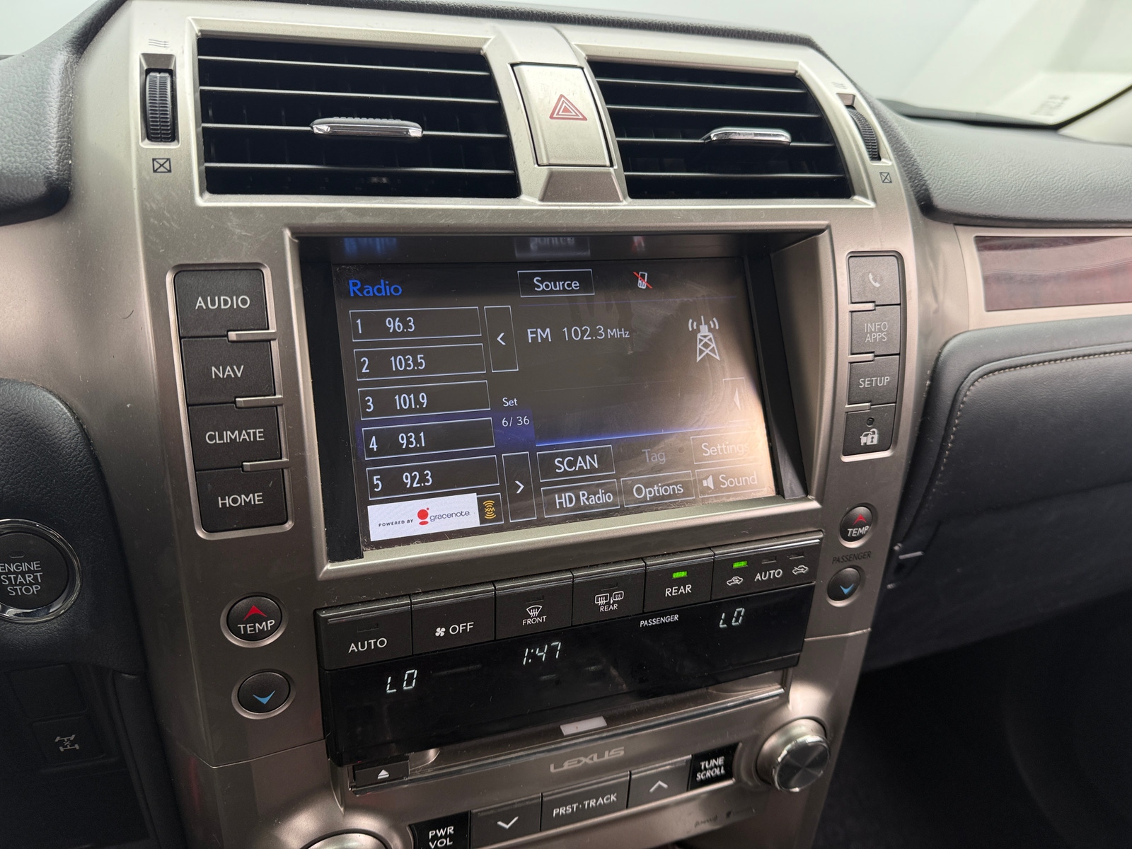 Thumbnail: 2017 Lexus GX - 3