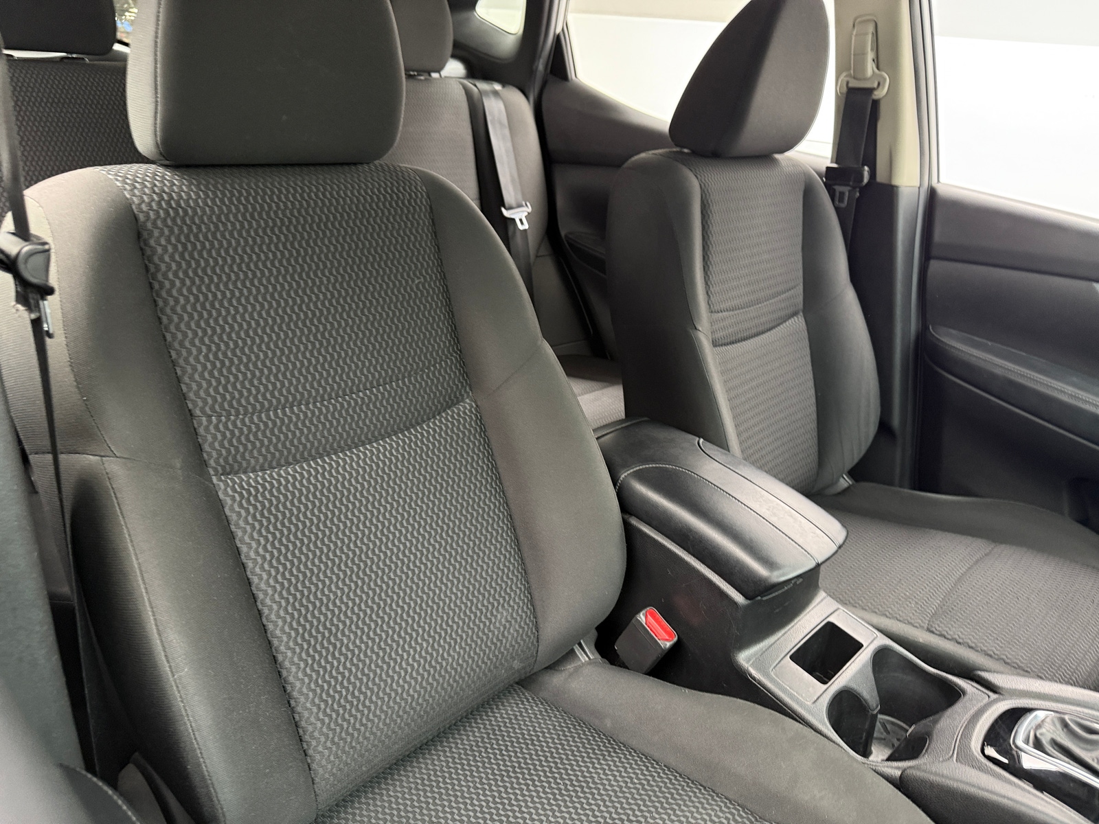 Thumbnail: 2019 Nissan Rogue Sport - 2