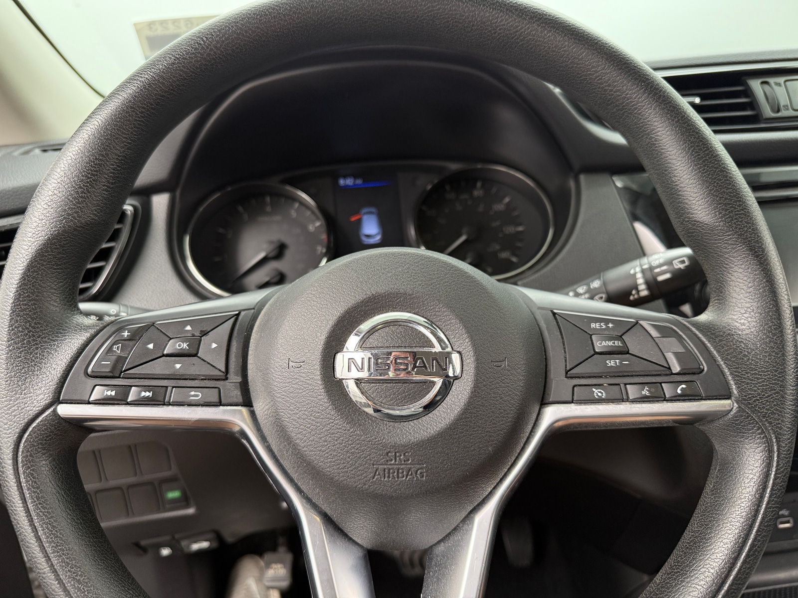 Thumbnail: 2019 Nissan Rogue Sport - 5