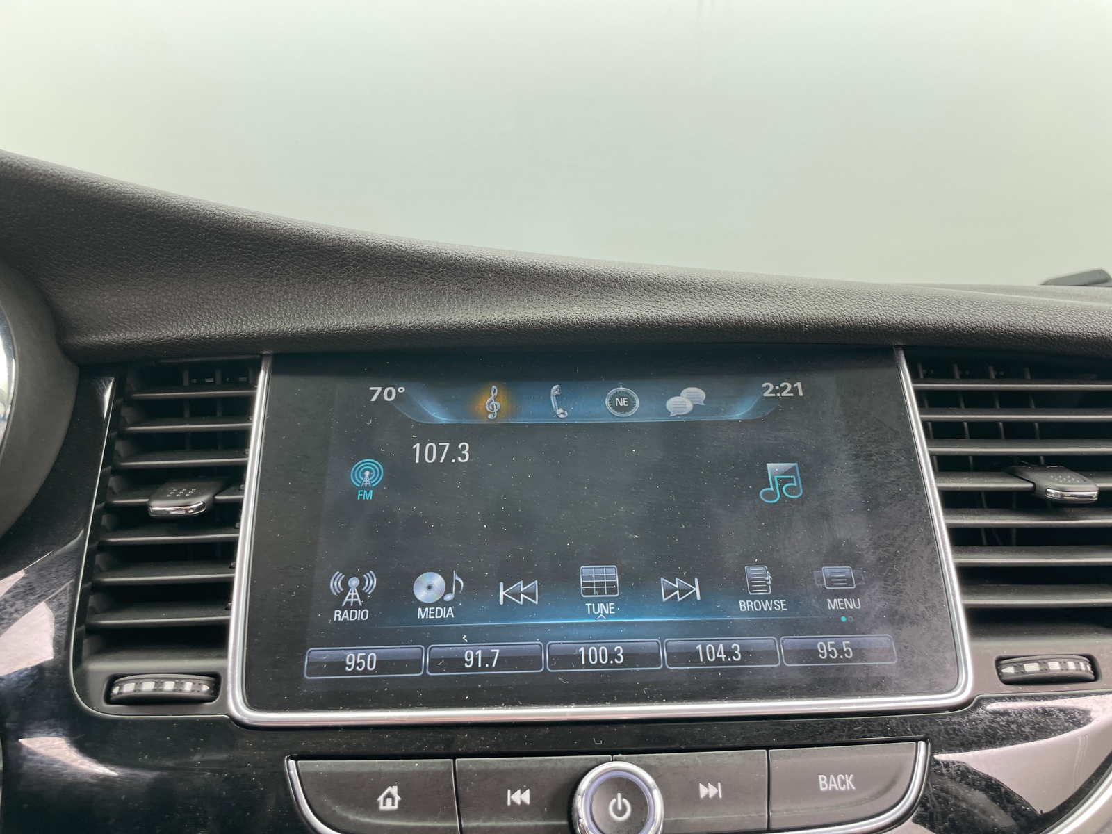Thumbnail: 2019 Buick Encore - 3