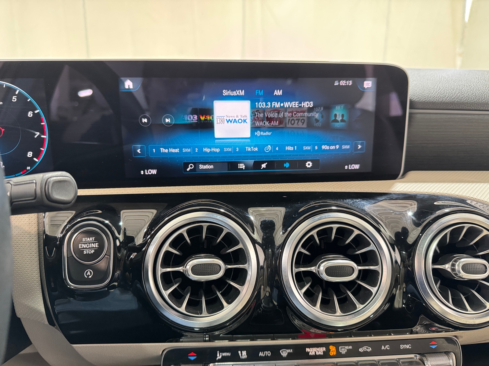 Thumbnail: 2019 Mercedes-Benz A-Class - 3