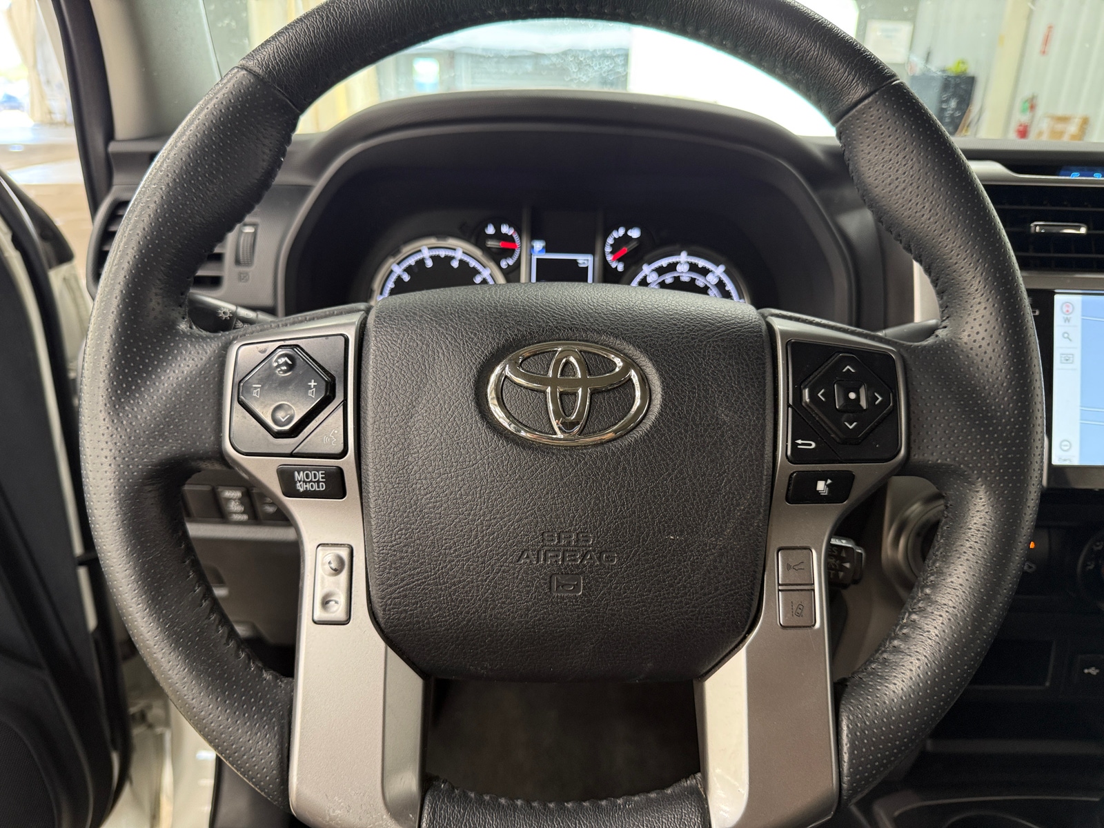 Thumbnail: 2022 Toyota 4Runner - 4