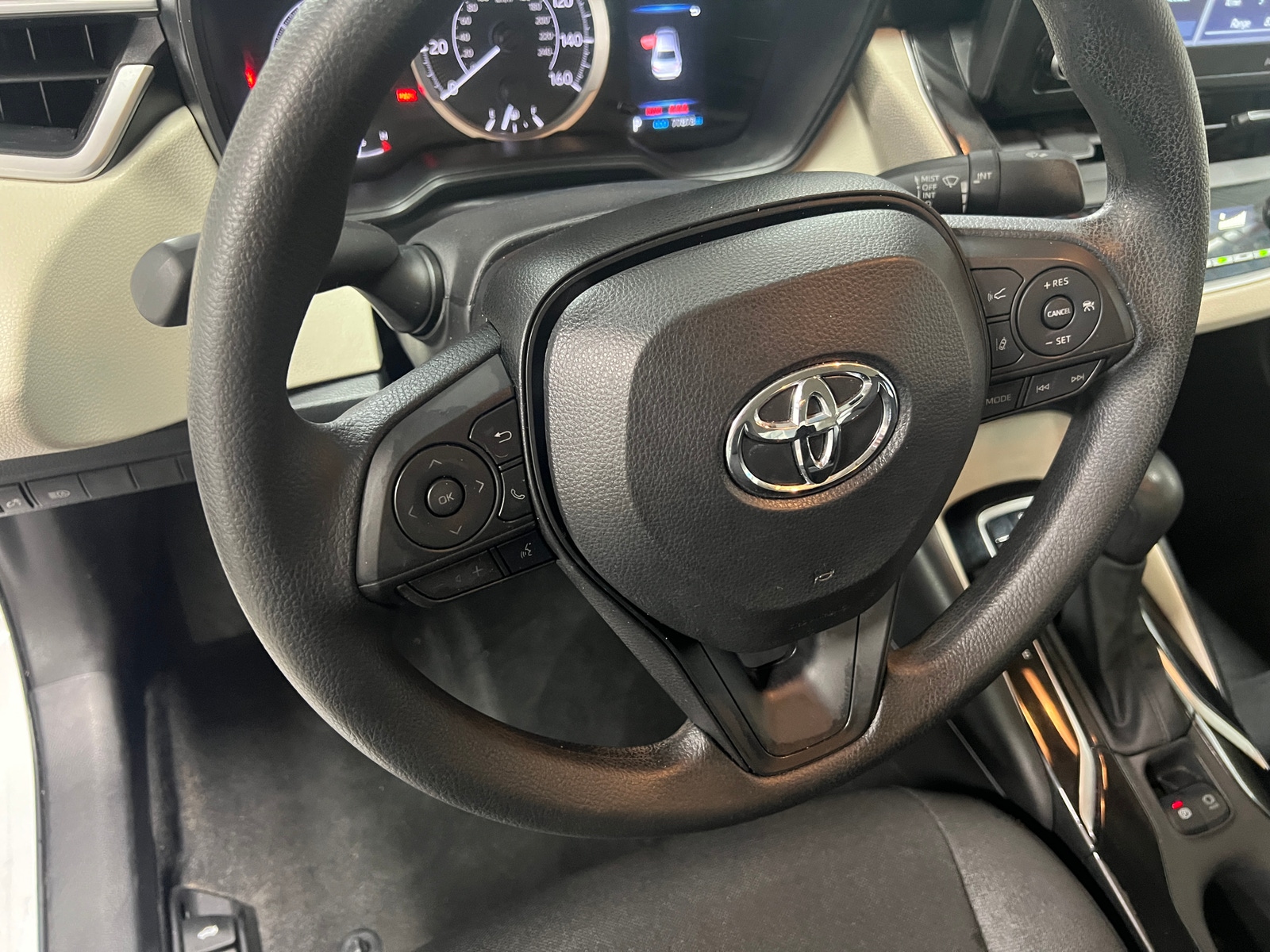 Thumbnail: 2022 Toyota Corolla - 5