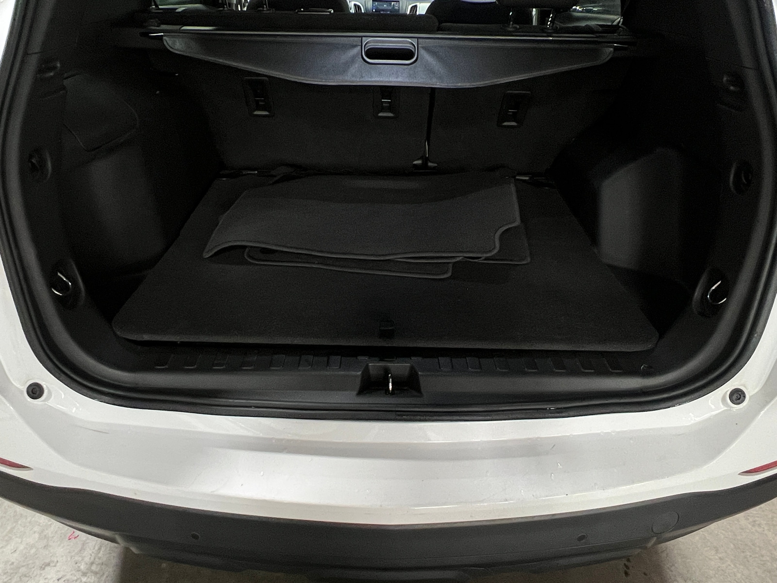 Thumbnail: 2022 Chevrolet Equinox - 7