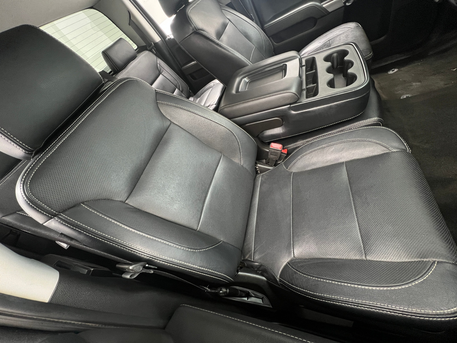 Thumbnail: 2018 Chevrolet Silverado 1500 - 2