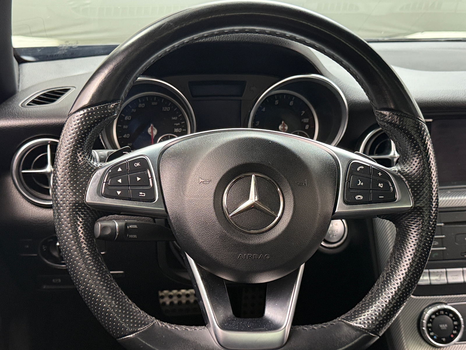 Thumbnail: 2018 Mercedes-Benz SLC - 5