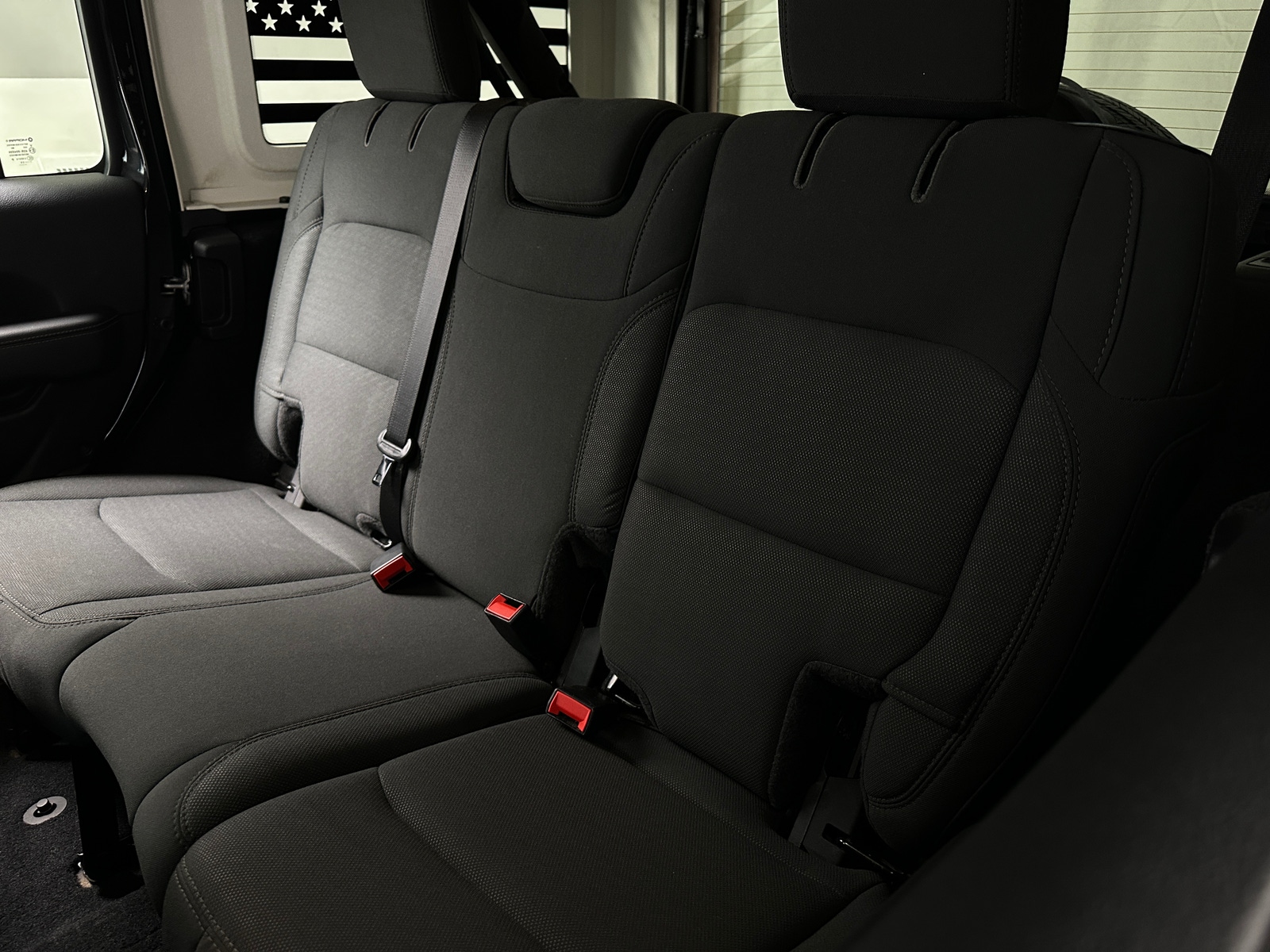 Thumbnail: 2019 Jeep Wrangler - 6