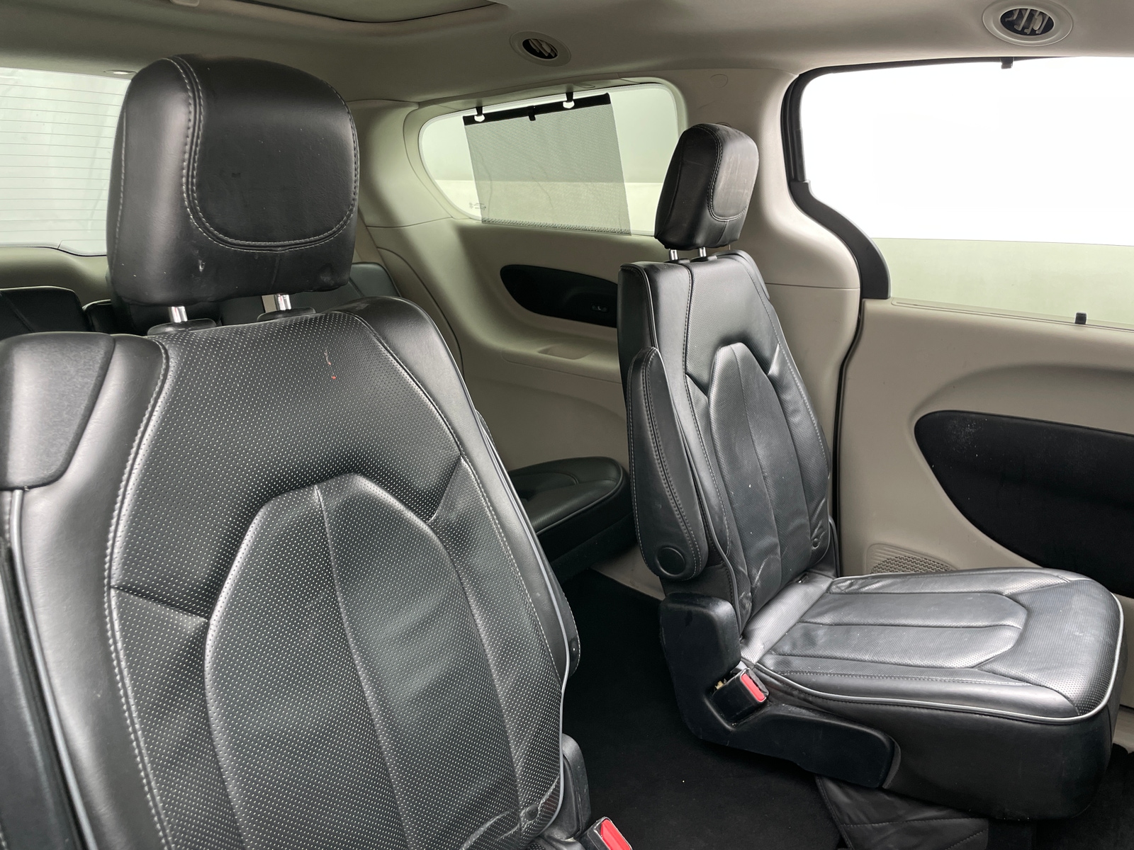 Thumbnail: 2020 Chrysler Pacifica - 5