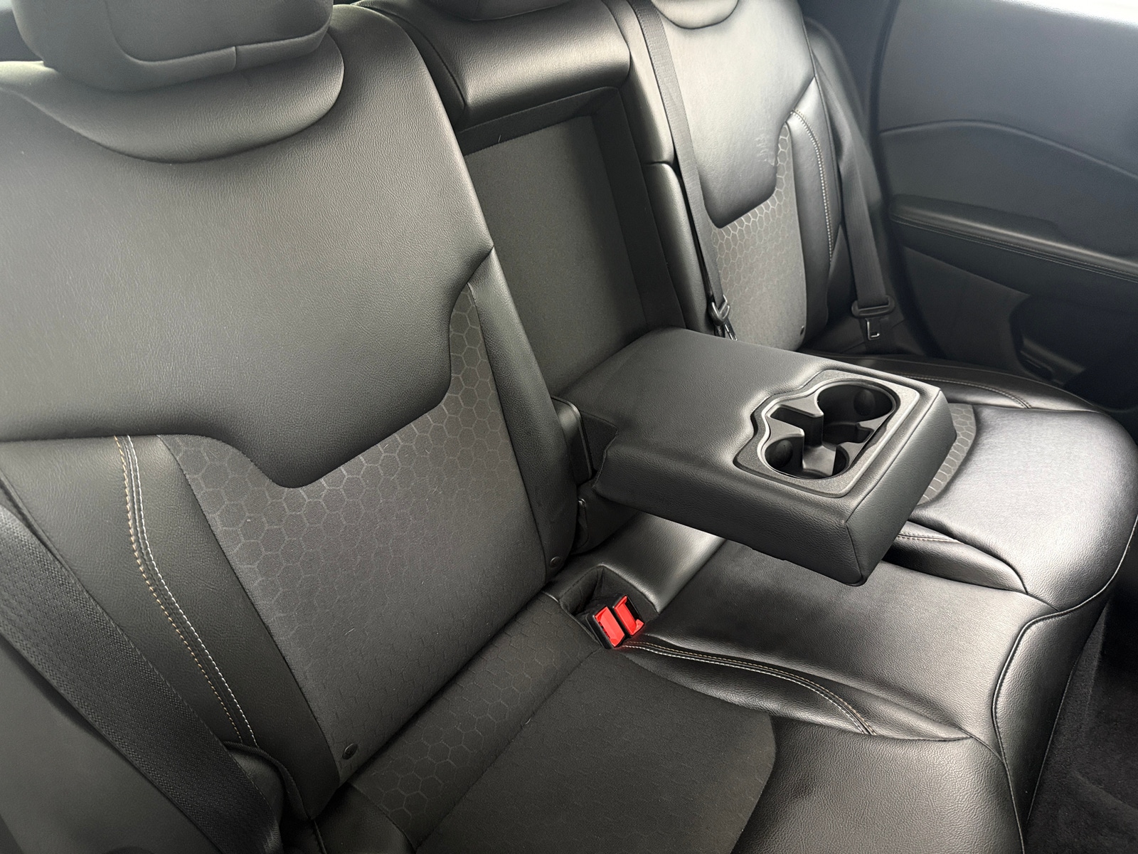 Thumbnail: 2018 Jeep Compass - 6