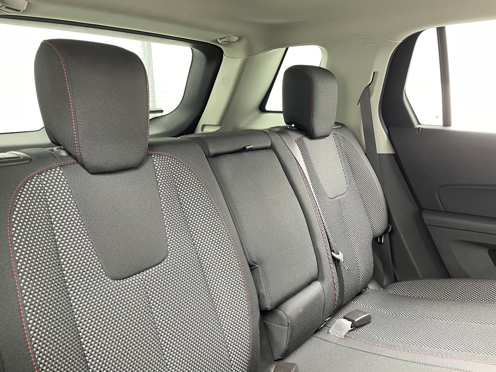 Thumbnail: 2017 GMC Terrain - 6