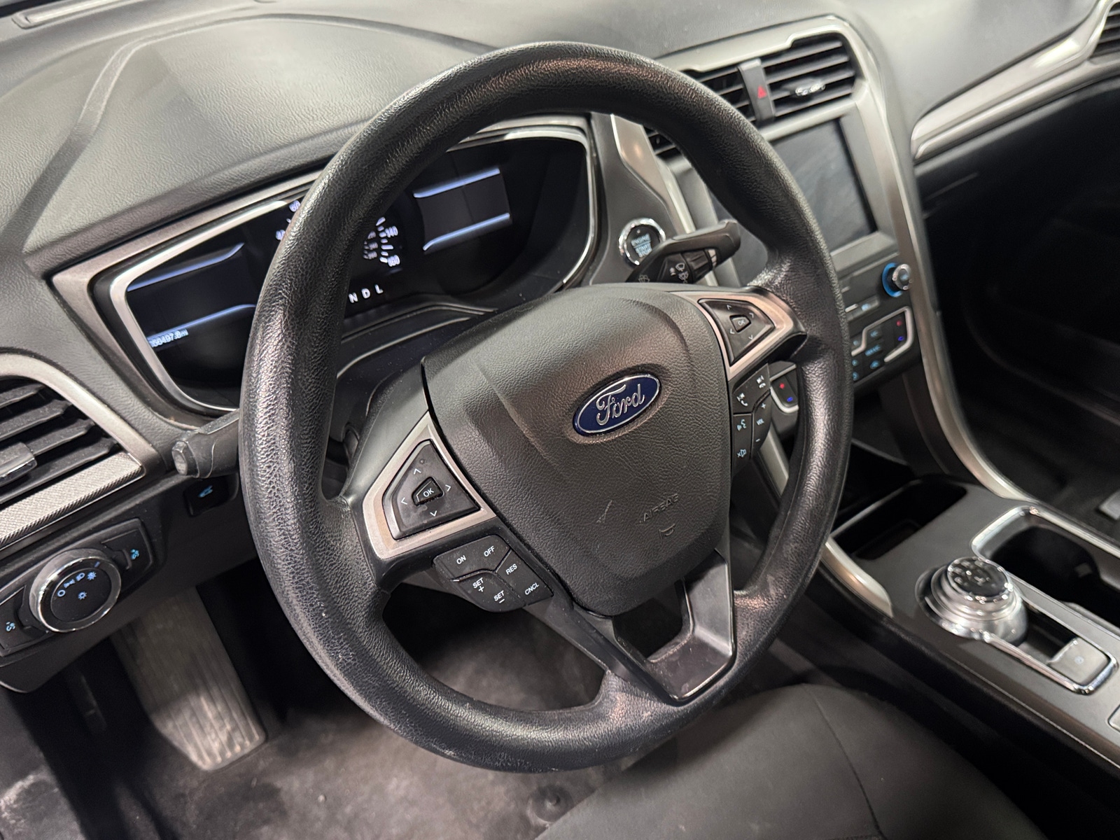 Thumbnail: 2020 Ford Fusion - 5