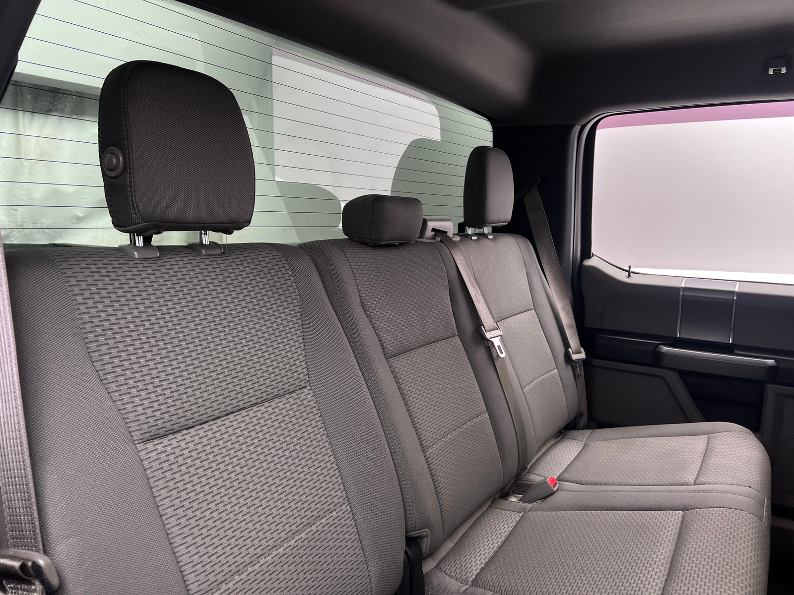 Thumbnail: 2017 Ford Econoline - 6