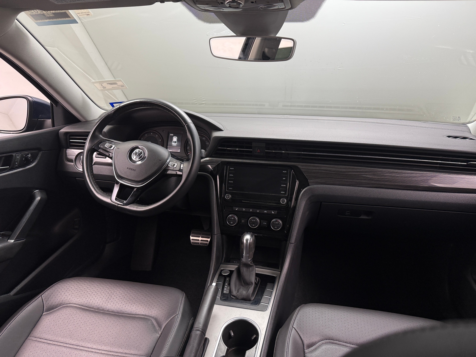 Thumbnail: 2020 Volkswagen Passat - 2