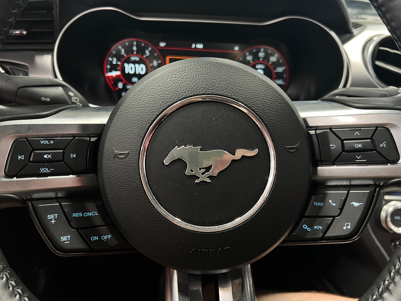 Thumbnail: 2019 Ford Mustang - 3