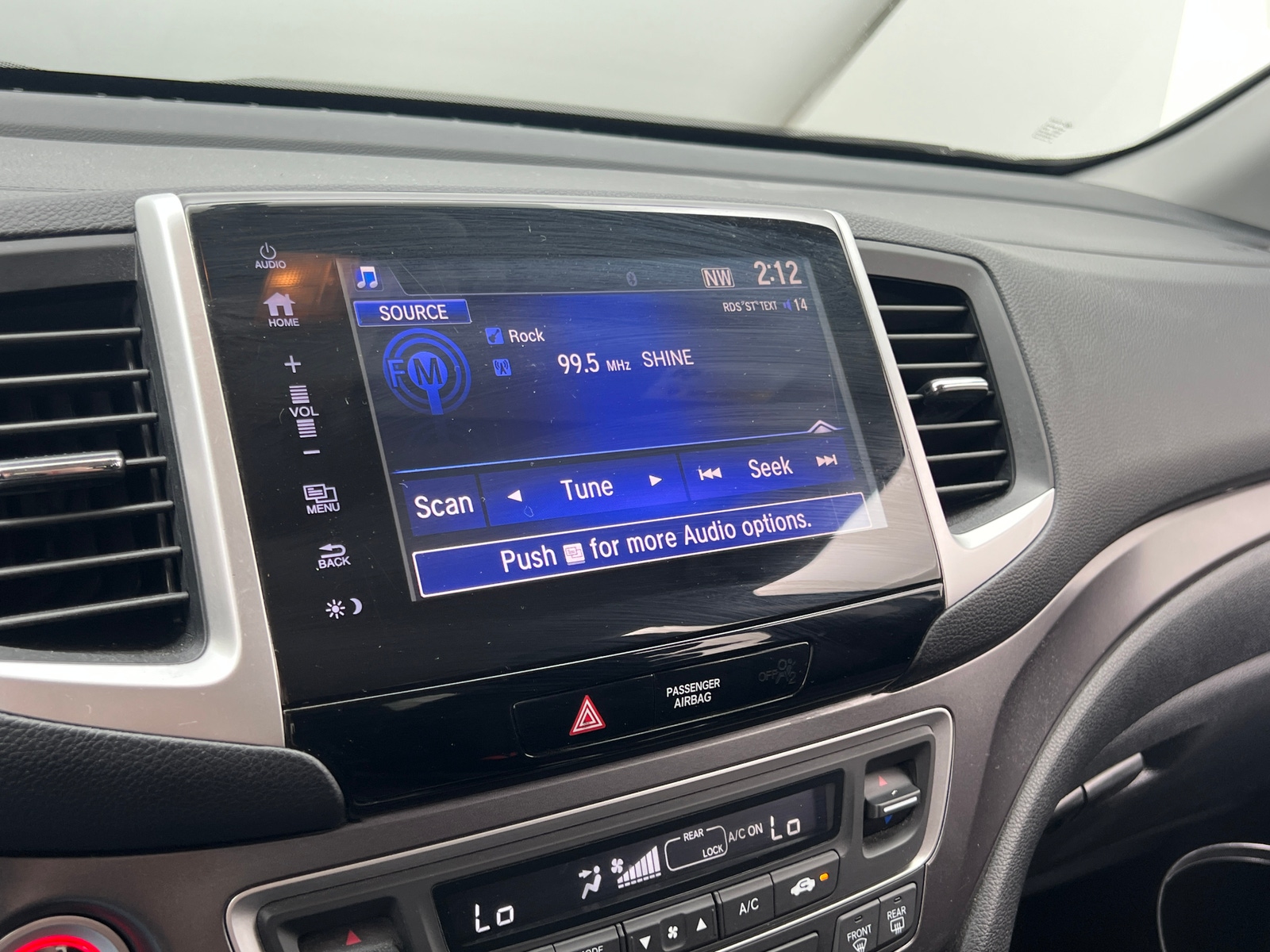 Thumbnail: 2018 Honda Pilot - 4