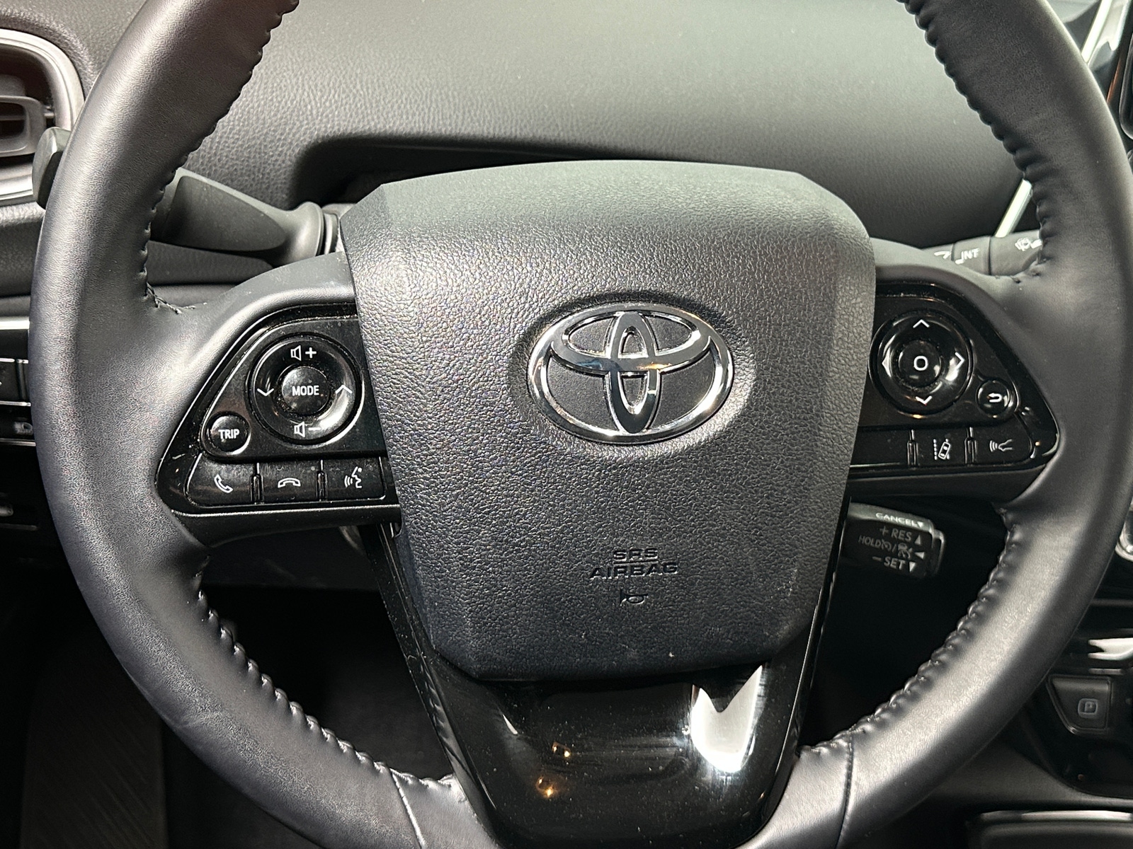 Thumbnail: 2022 Toyota Prius Prime - 5