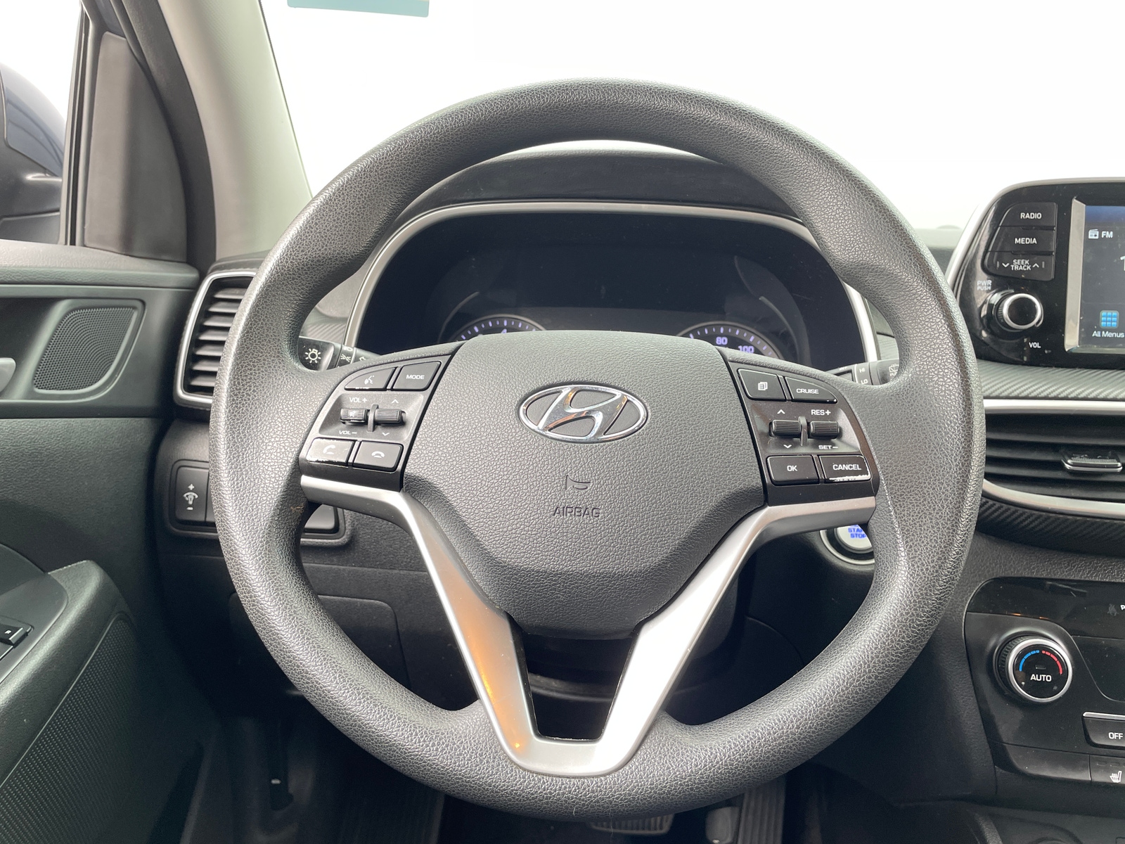 Thumbnail: 2019 Hyundai Tucson - 5