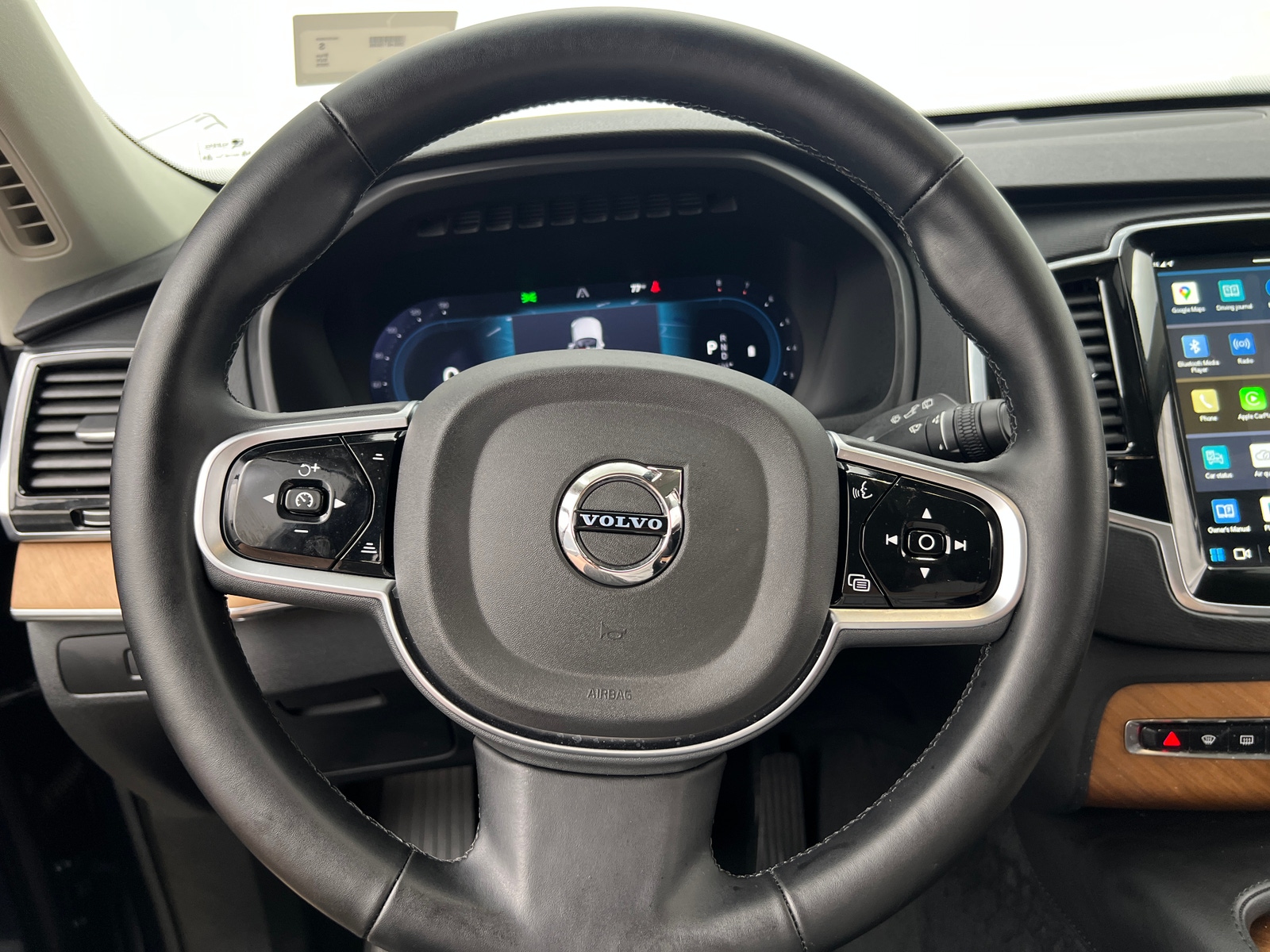 Thumbnail: 2025 Volvo XC90 - 4