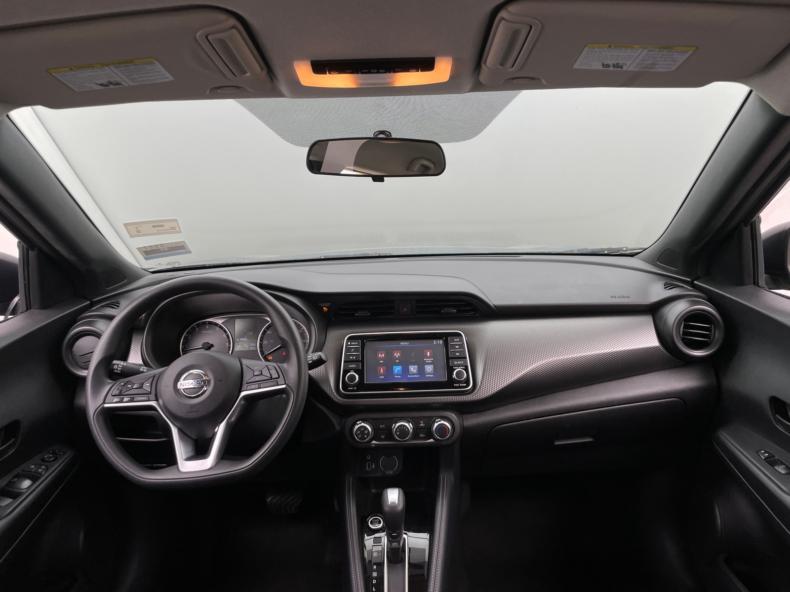 Thumbnail: 2019 Nissan Kicks - 3