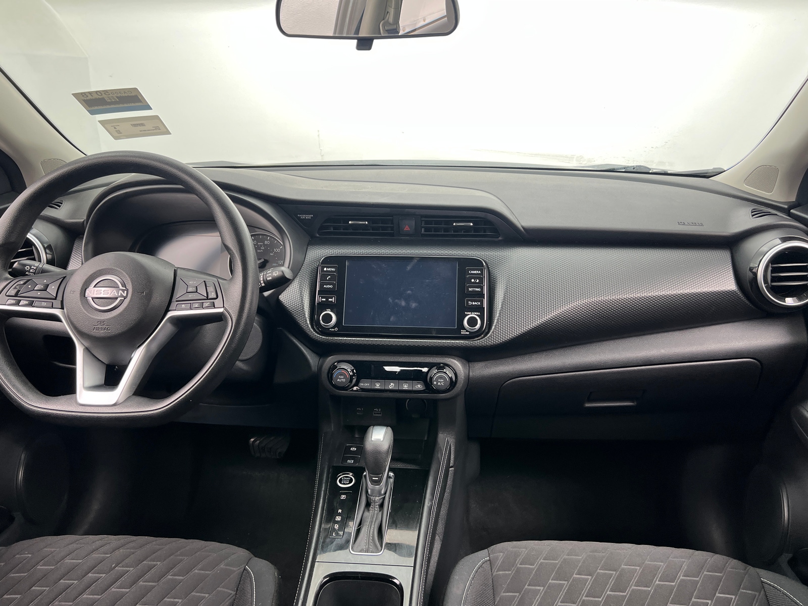Thumbnail: 2022 Nissan Kicks - 3