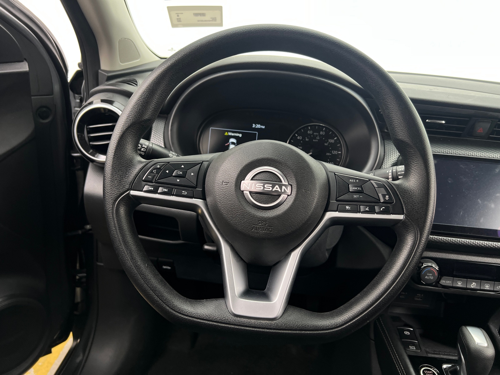 Thumbnail: 2022 Nissan Kicks - 5