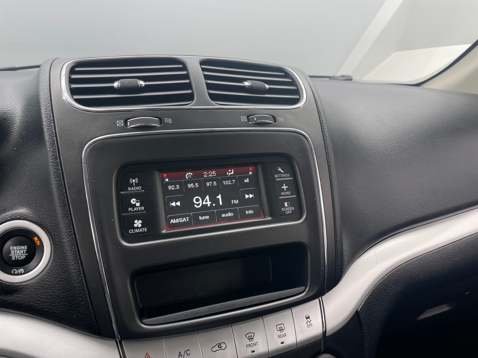 Thumbnail: 2019 Dodge Journey - 4