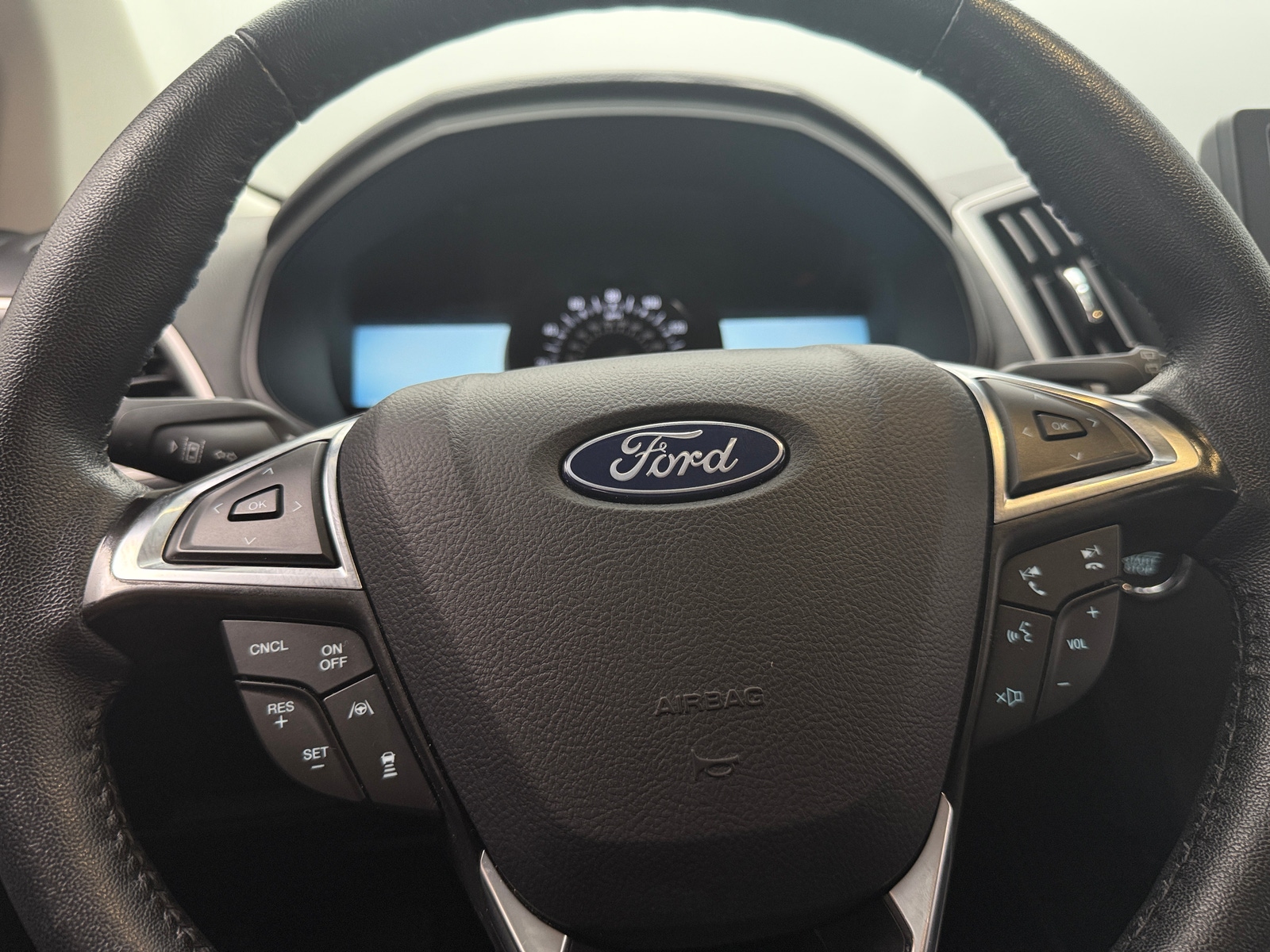 Thumbnail: 2024 Ford Edge - 4