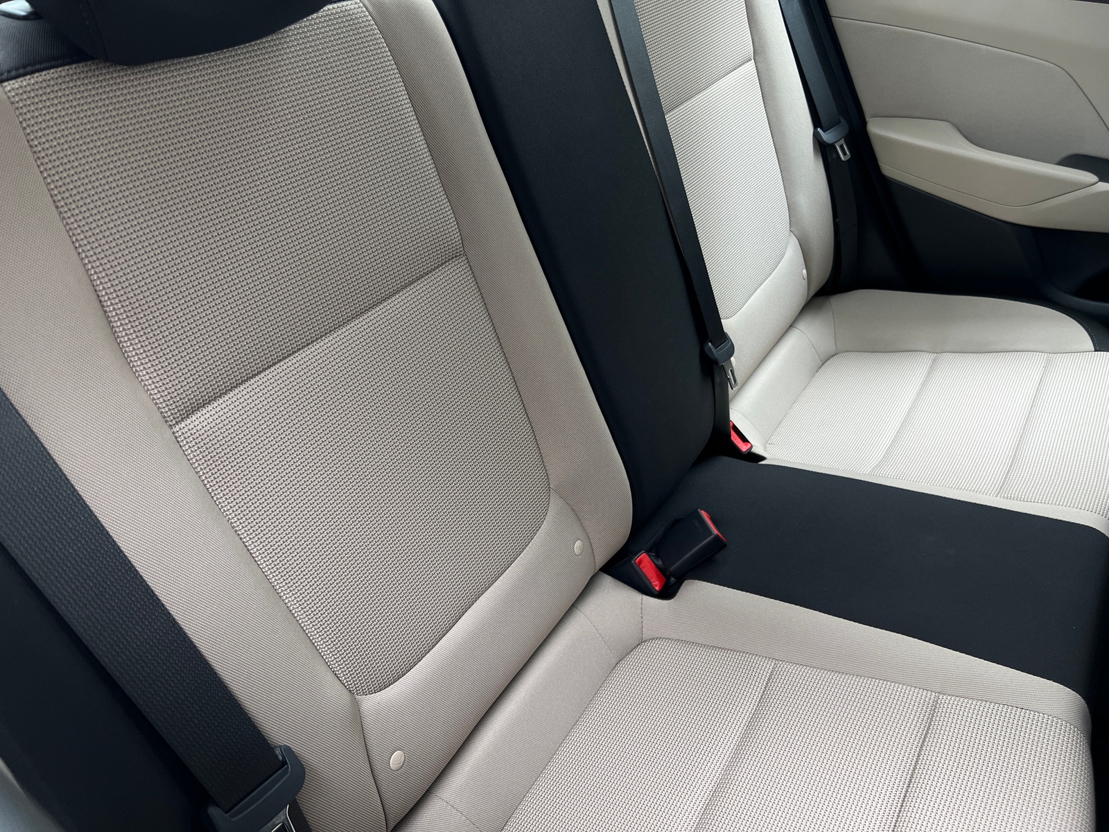 Thumbnail: 2020 Hyundai Accent - 6