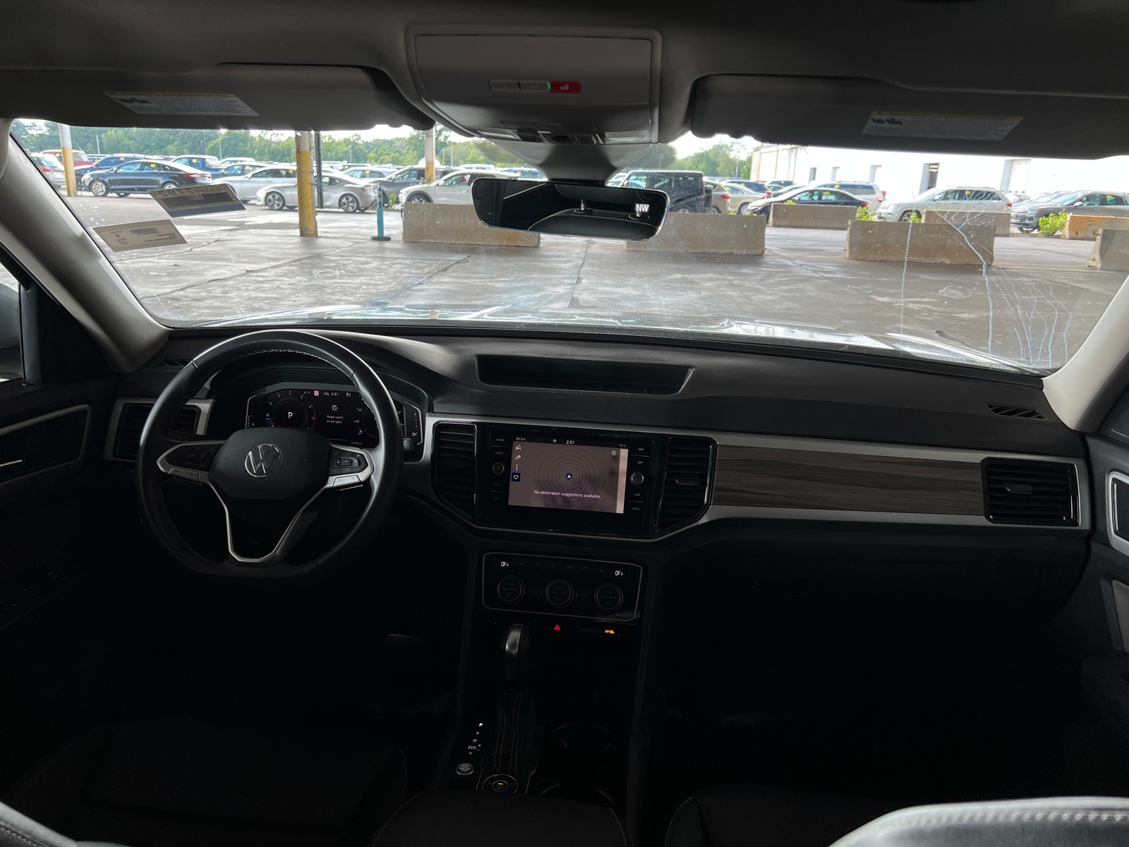 Thumbnail: 2023 Volkswagen Atlas - 2