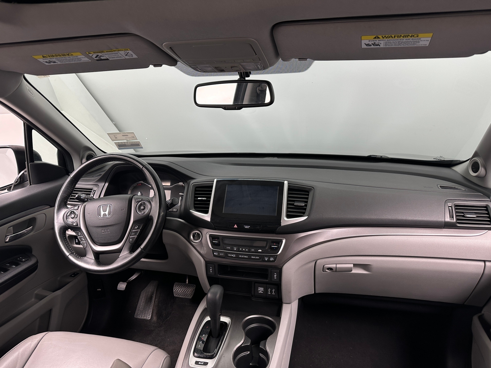 Thumbnail: 2016 Honda Pilot - 2