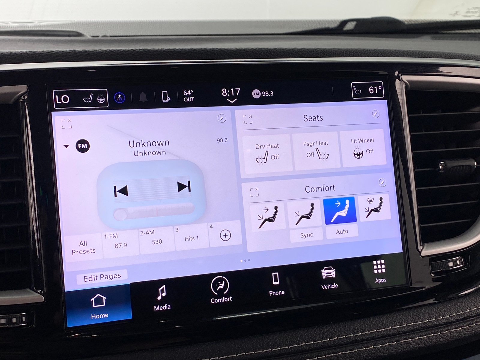 Thumbnail: 2022 Chrysler Pacifica - 3