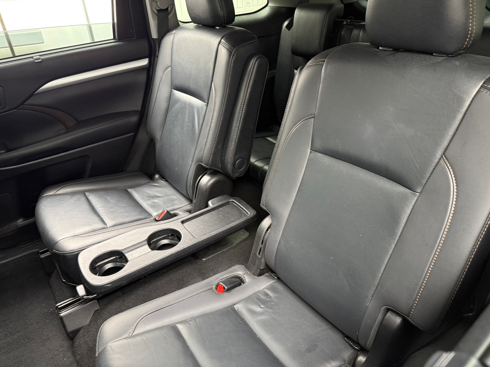 Thumbnail: 2019 Toyota Highlander - 5