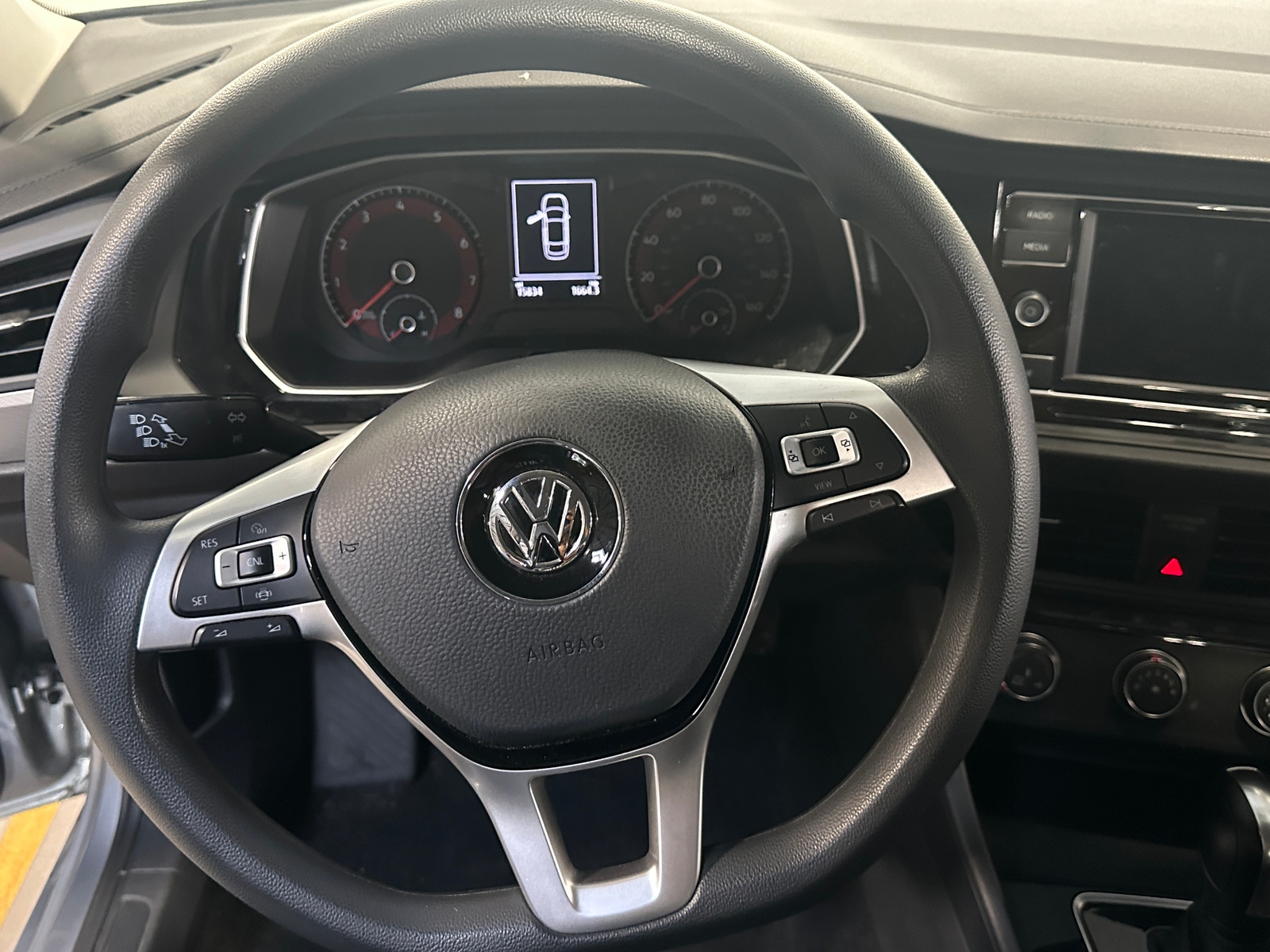 Thumbnail: 2019 Volkswagen Jetta - 5