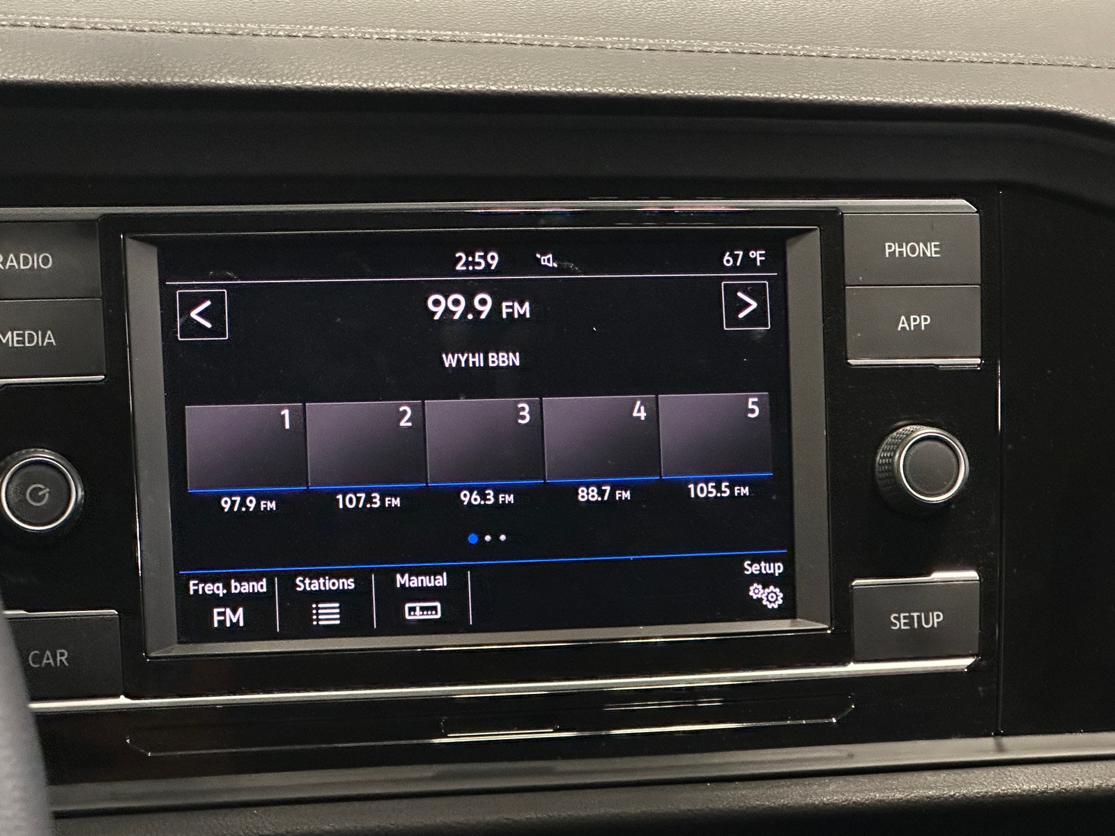 Thumbnail: 2019 Volkswagen Jetta - 4
