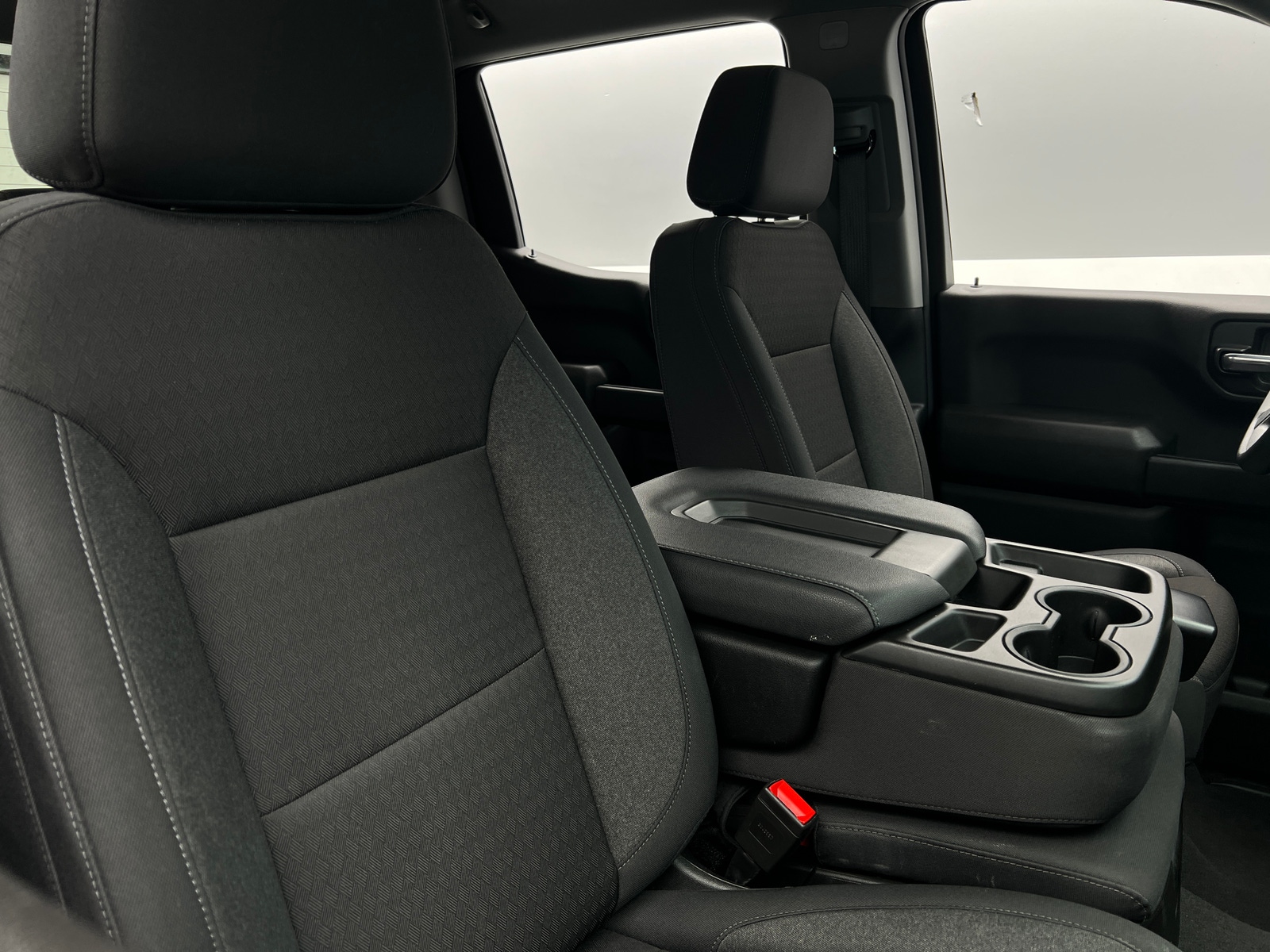 Thumbnail: 2024 Chevrolet Silverado 1500 - 2