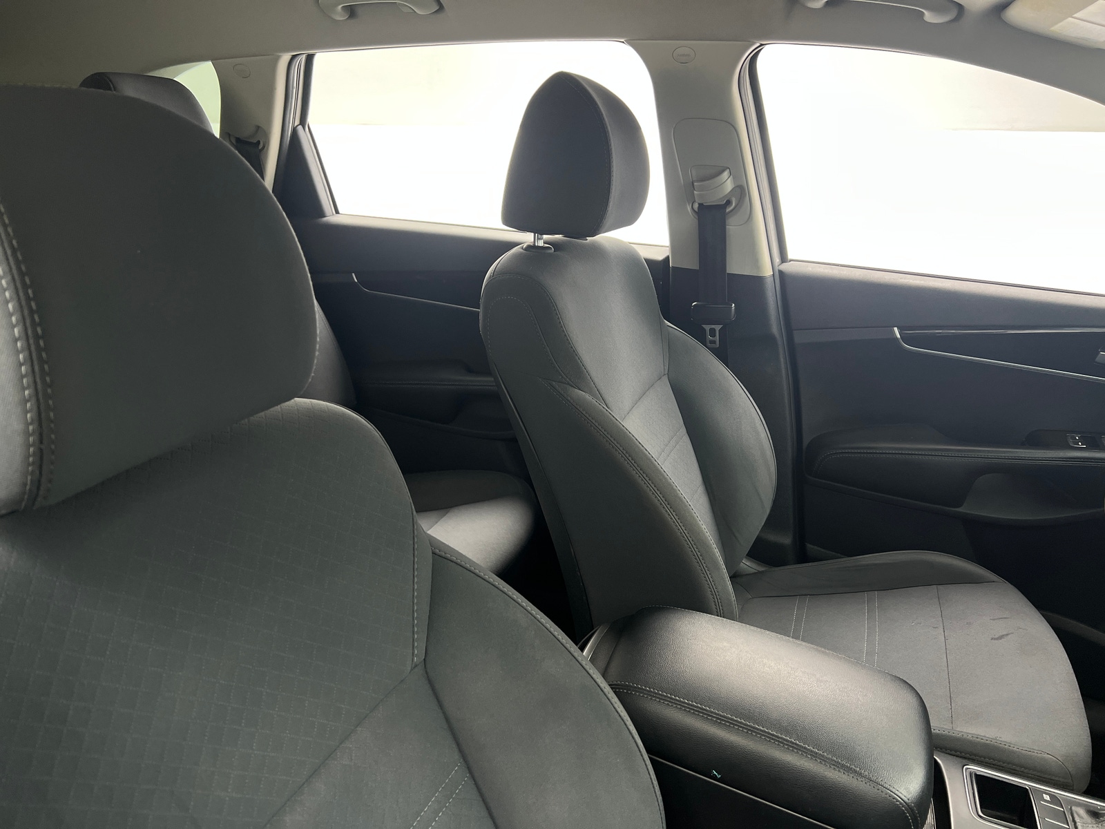 Thumbnail: 2019 Kia Sorento - 2