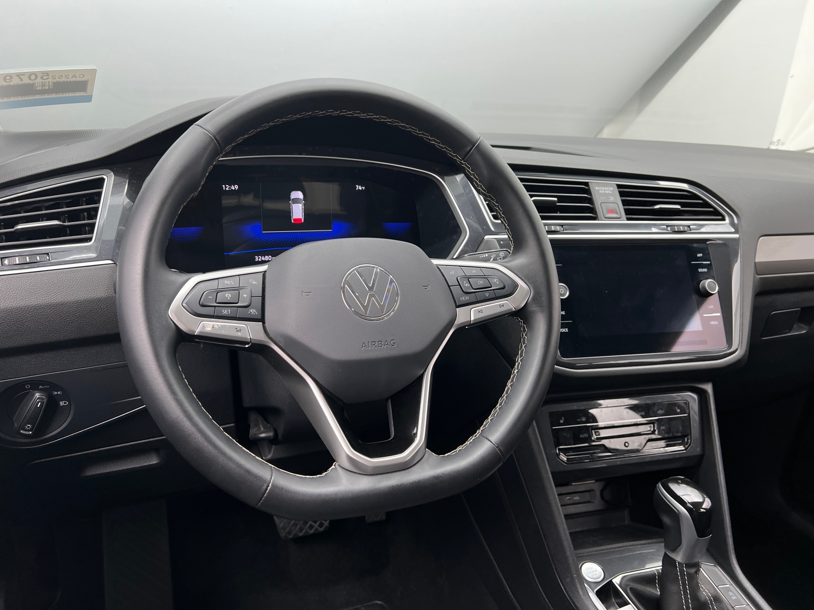 Thumbnail: 2024 Volkswagen Tiguan - 4