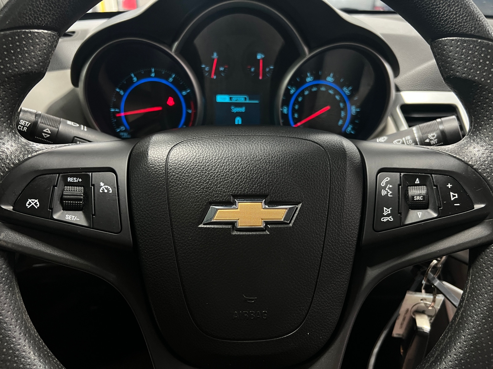 Thumbnail: 2016 Chevrolet Cruze - 5