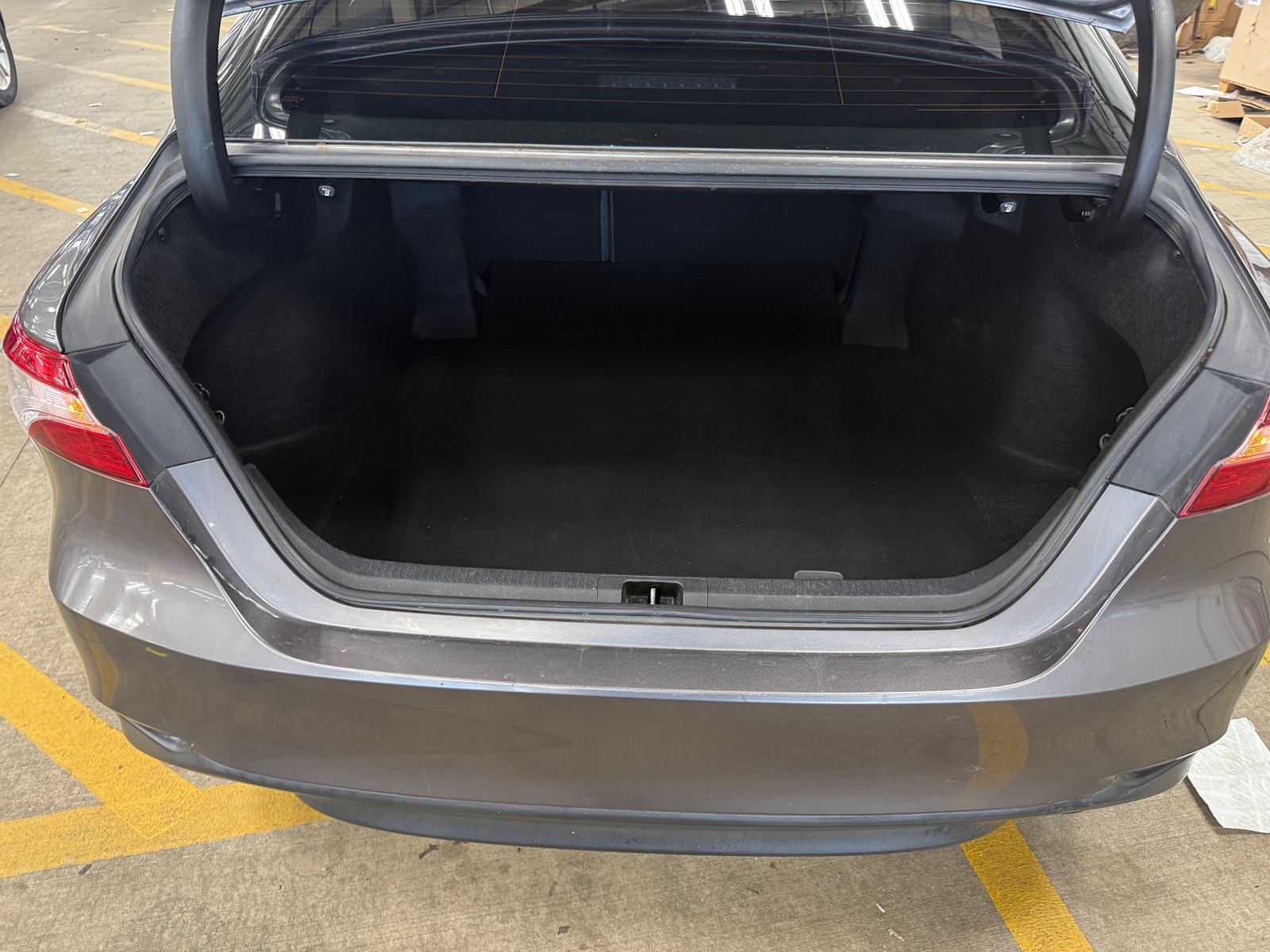 Thumbnail: 2019 Toyota Camry - 7